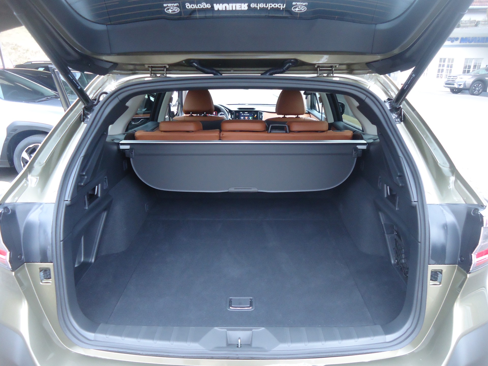 SUBARU Outback 2.5 Final Edition-image-9