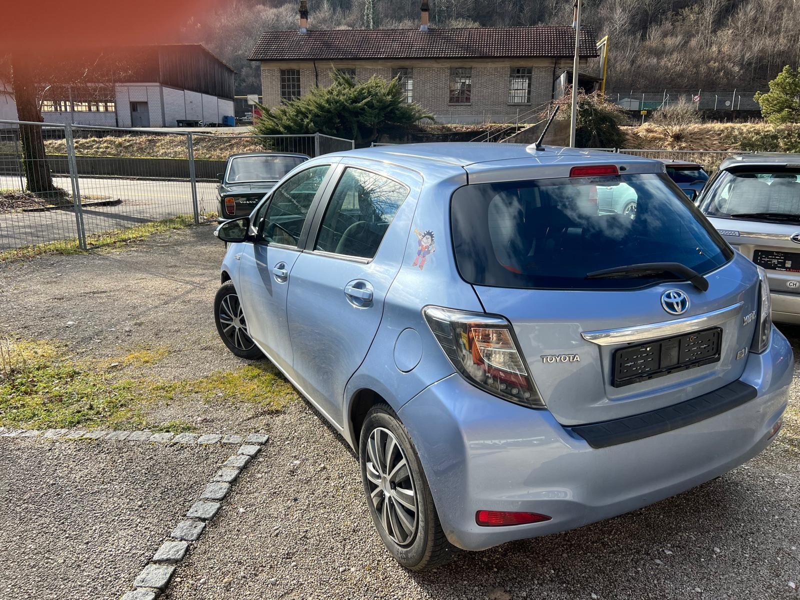 TOYOTA Yaris 1.5 VVT-i Hybrid Luna CVT-image-3