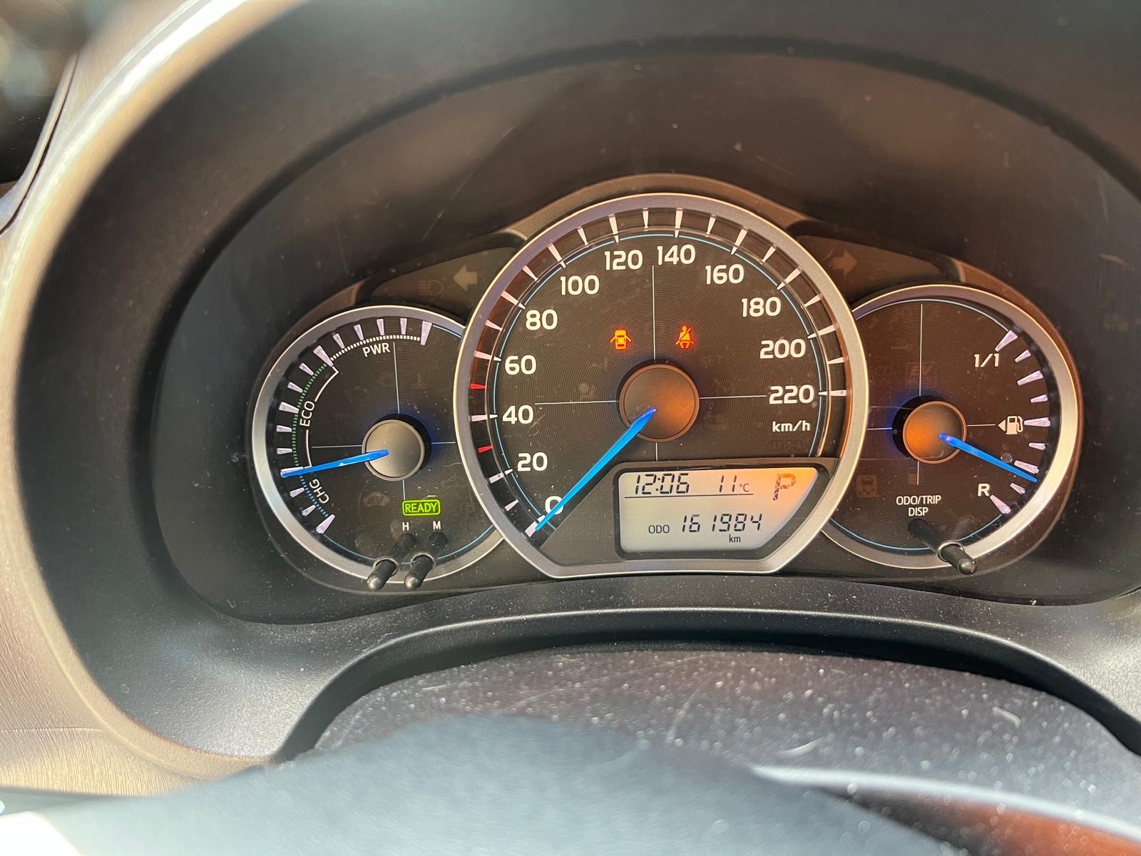 TOYOTA Yaris 1.5 VVT-i Hybrid Luna CVT-image-5