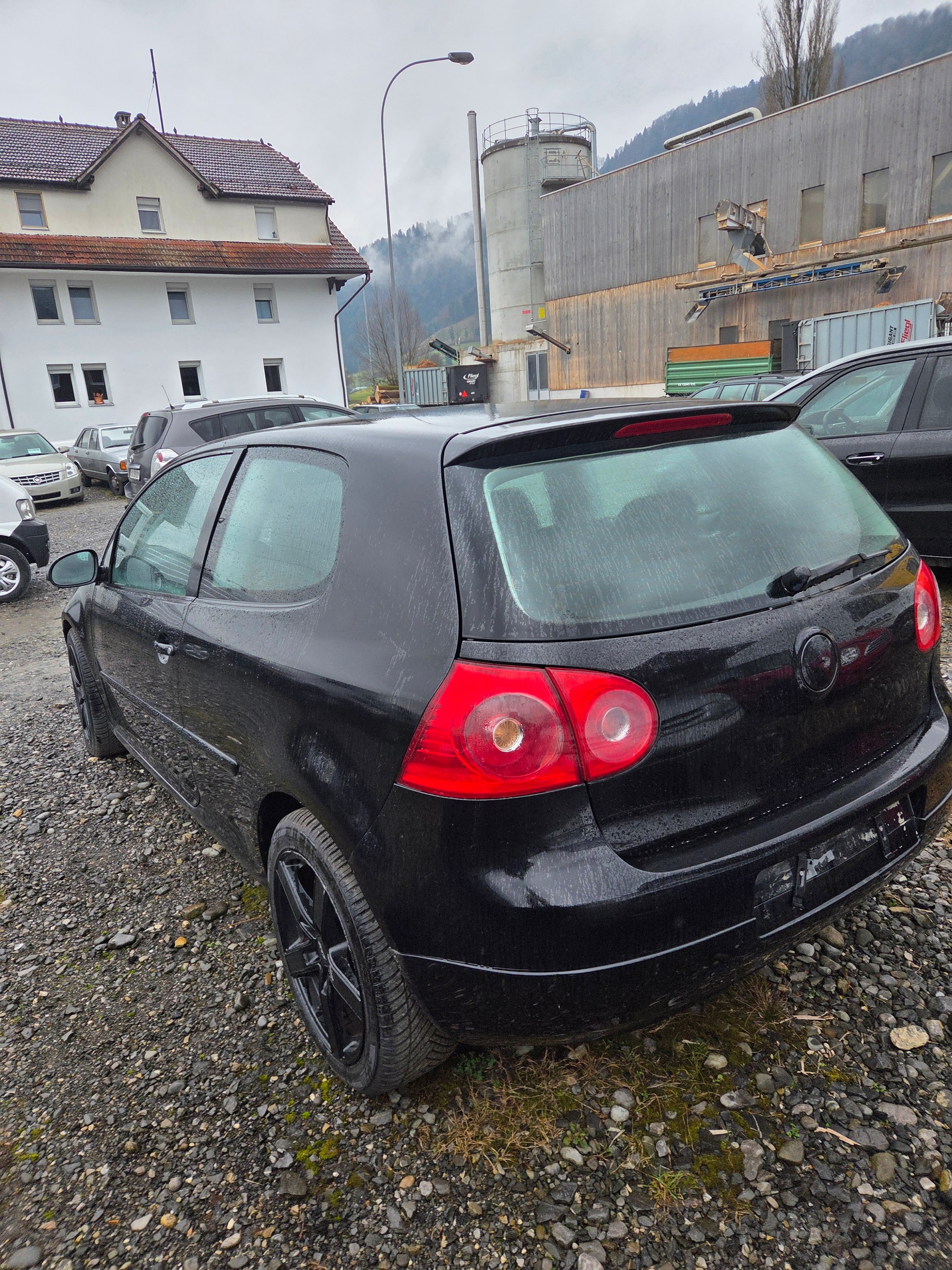 VW Golf 2.0 TDI Sportline-image-3