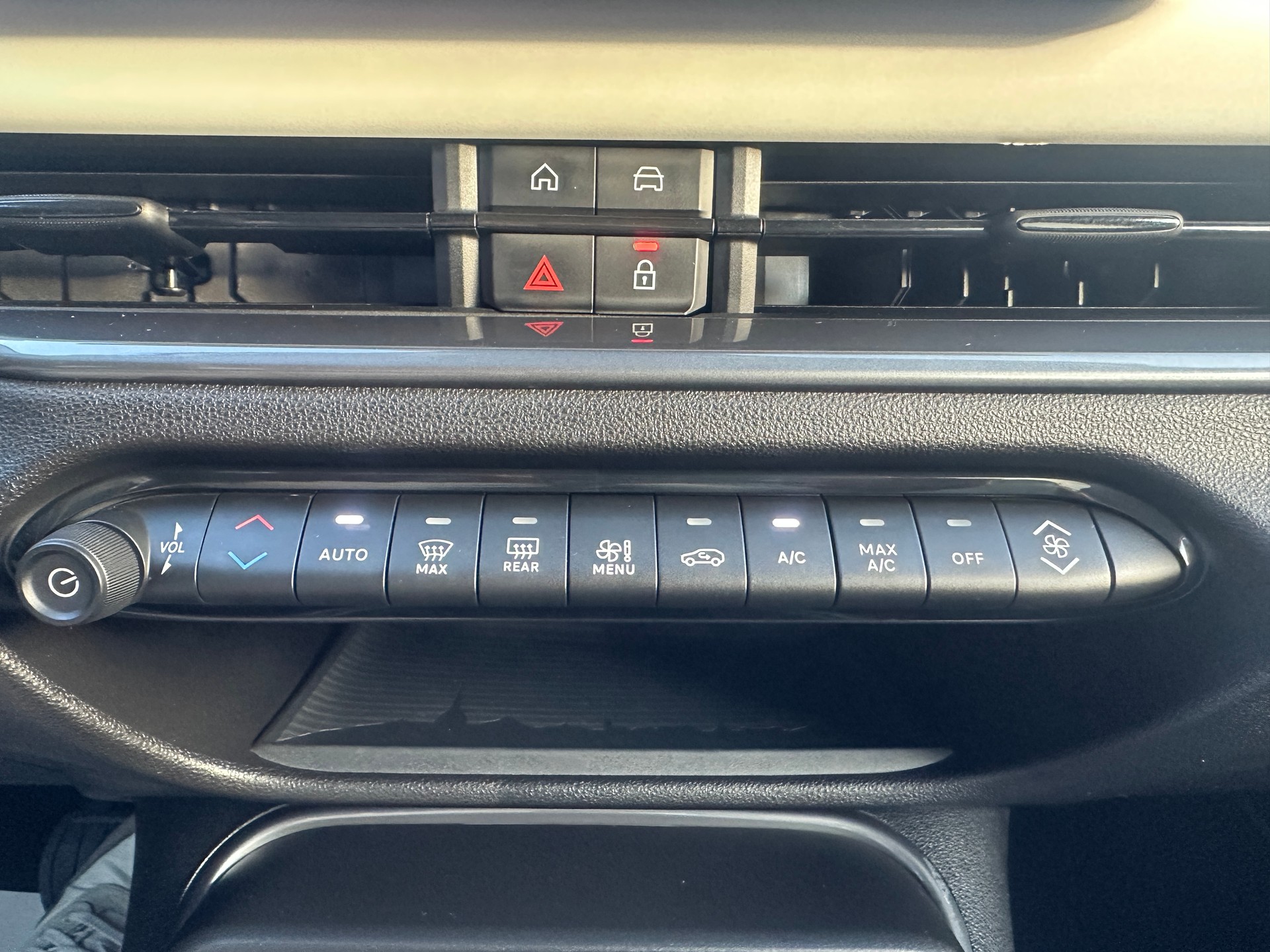 FIAT 600h MildHybrid La Prima-image-21