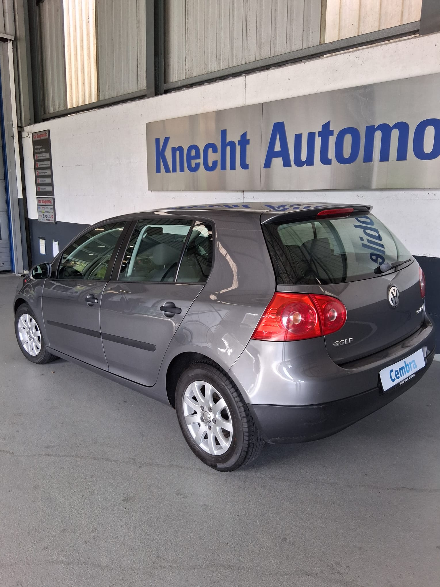 VW Golf 2.0 FSI Automat Comfortline-showroom-element-1