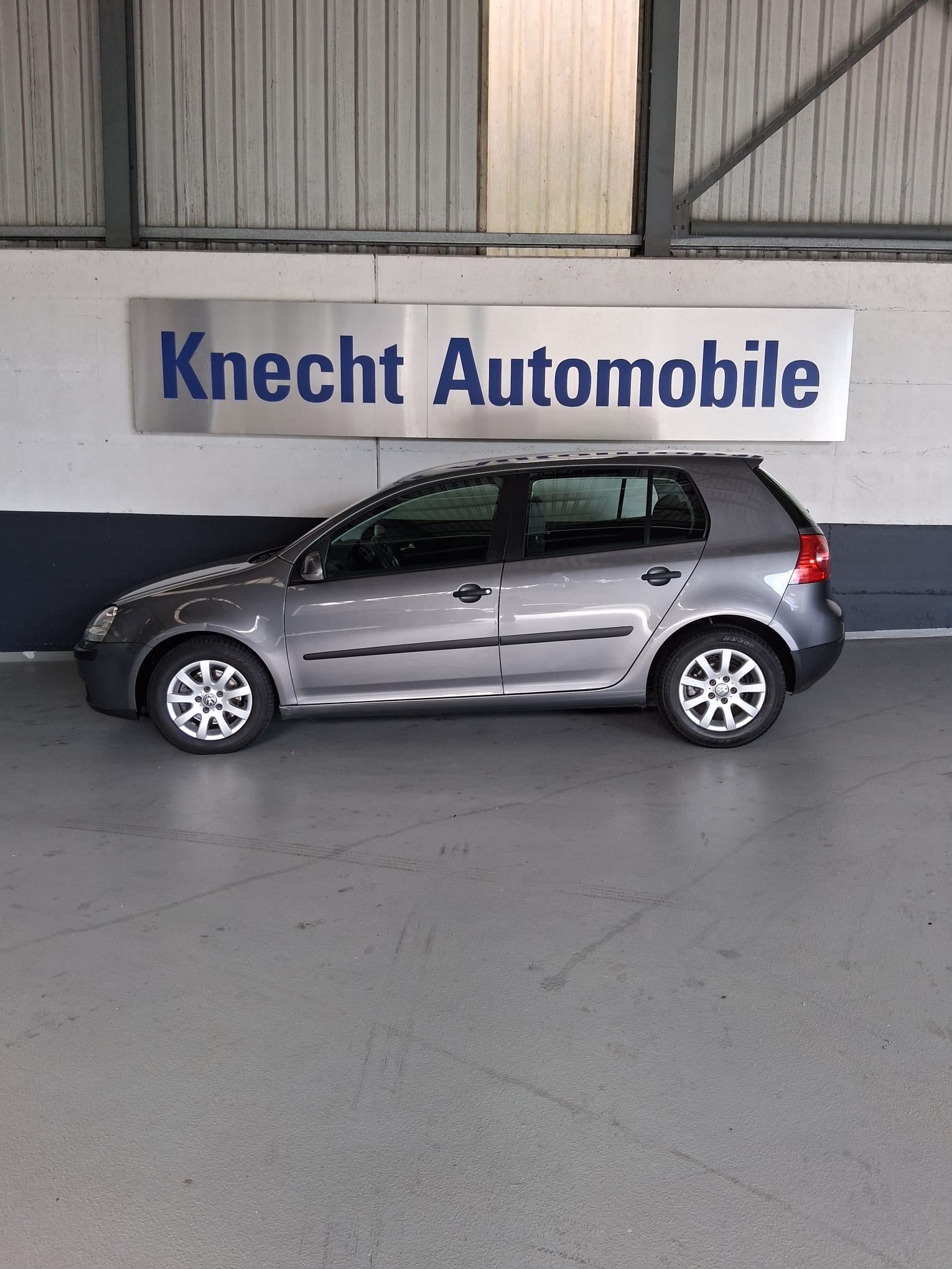 VW Golf 2.0 FSI Automat Comfortline