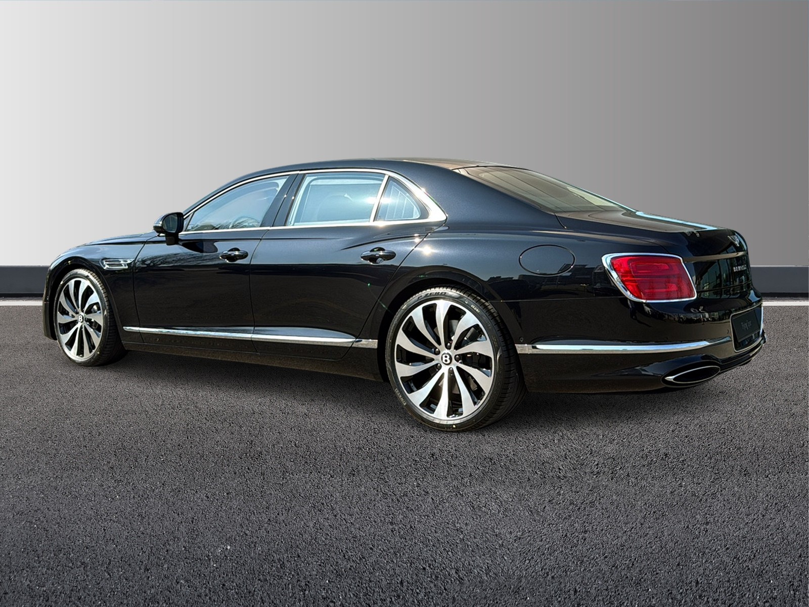 BENTLEY Flying Spur V8 Hybrid-showroom-element-2