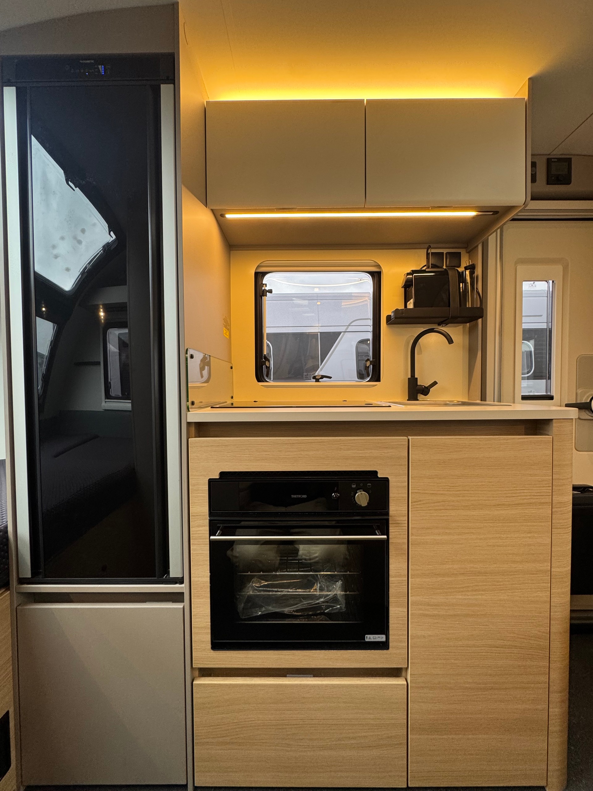 ADRIA ACTION 391 PD-image-4