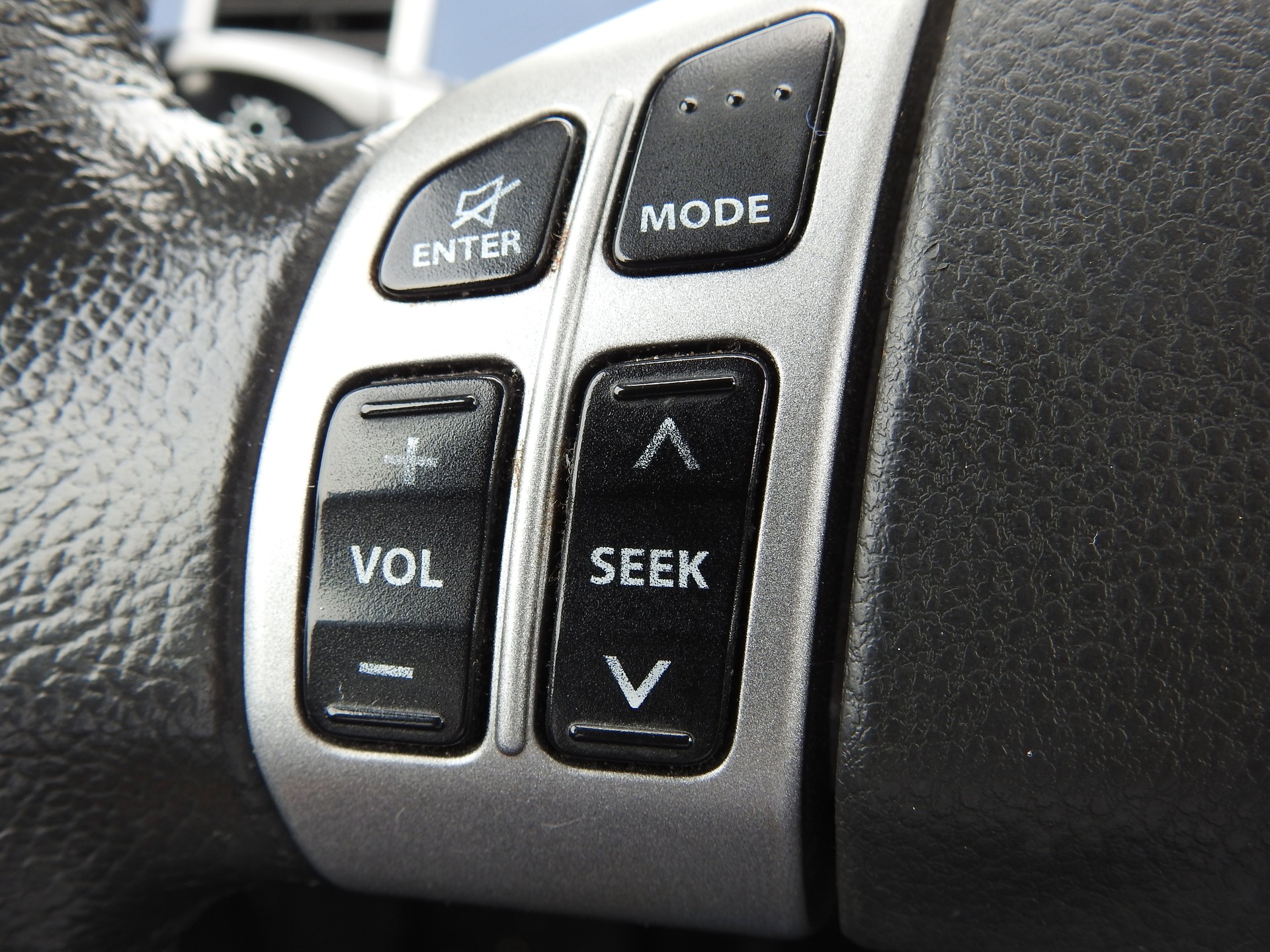 OPEL Agila 1.2 Enjoy Automatic-image-24