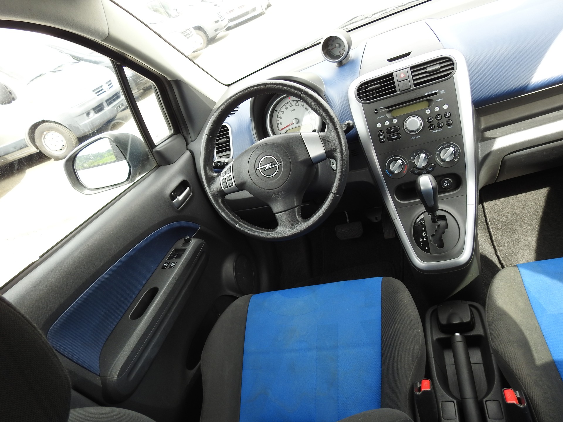 OPEL Agila 1.2 Enjoy Automatic-image-18