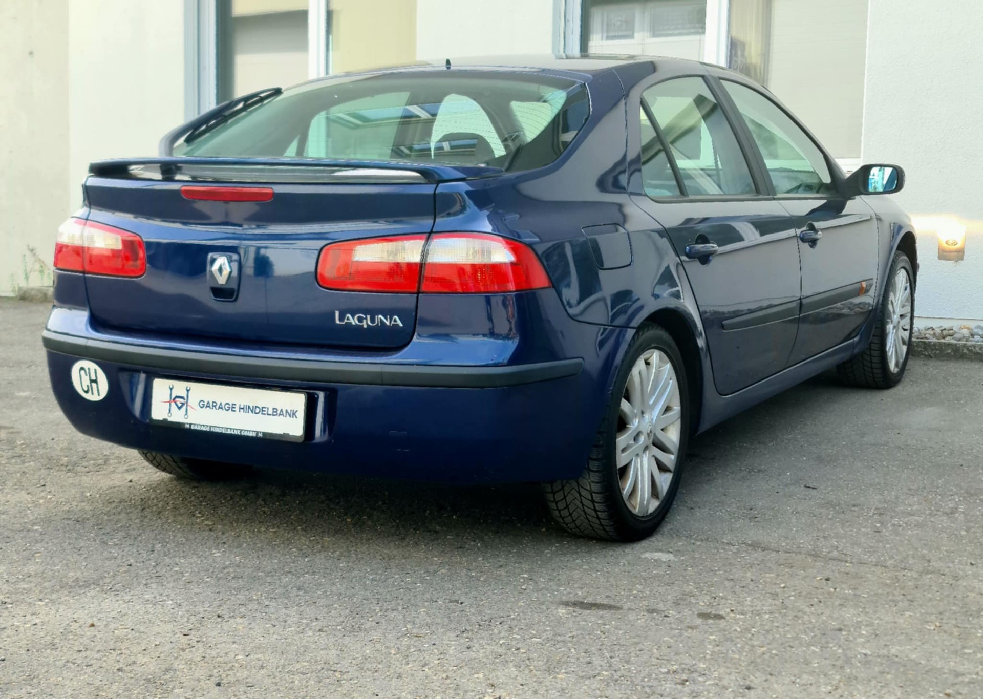 RENAULT Laguna 3.0 V6 24V Initiale Automatic-image-6