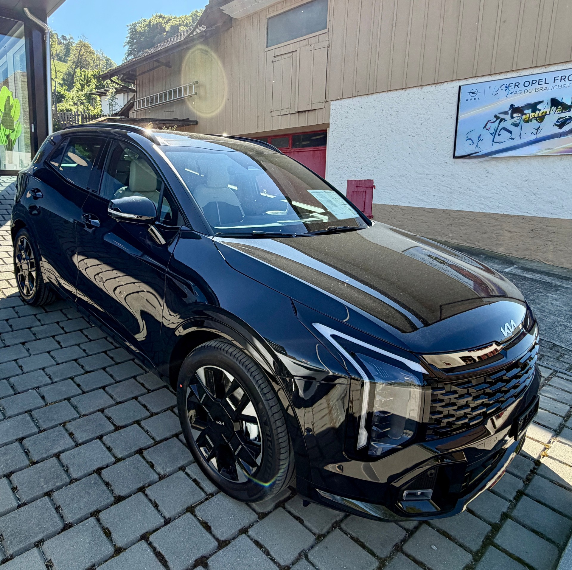 KIA Sportage 1.6T-GDi HEV GT-Line 4x4 A-image-2