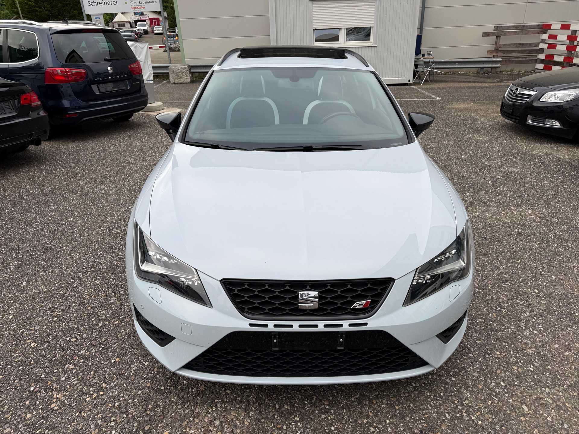 SEAT Leon ST 2.0 TSI Cupra 280 DSG-image-1