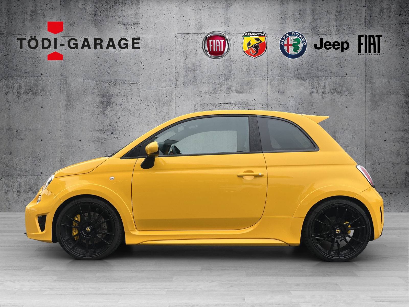 FIAT 695 Abarth 1.4 T-Jet 190 Biposto Record-showroom-element-2
