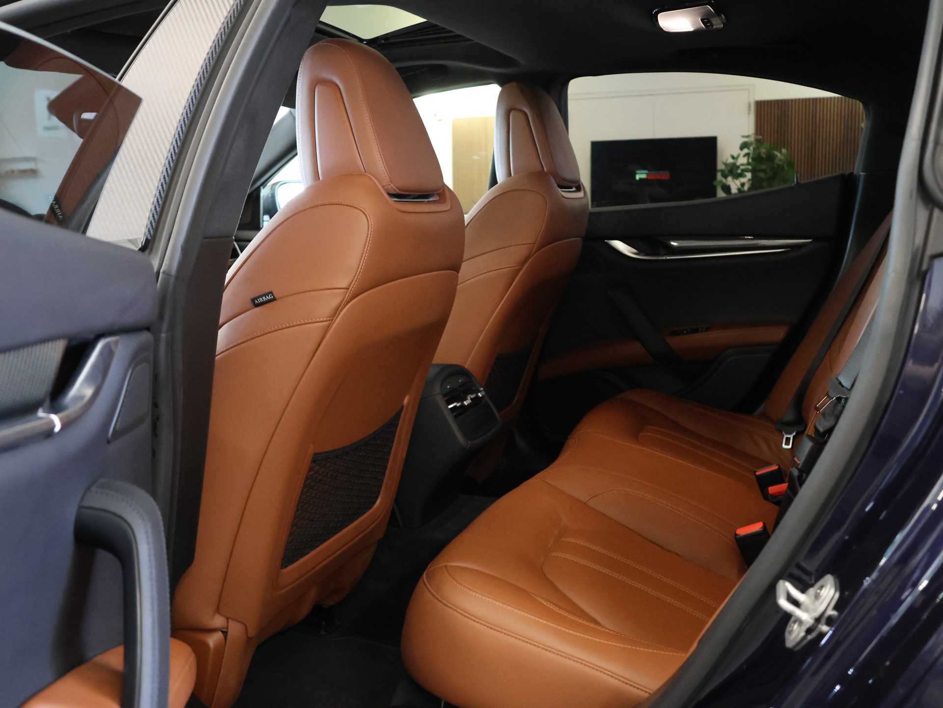 MASERATI Ghibli D 3.0 V6 GranSport Automatica *Panorama*Carbon*Sportsitze*Harman/Kardon*-image-22