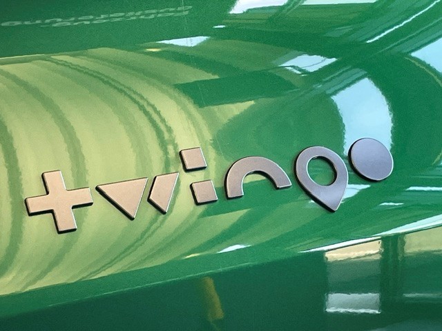 RENAULT Twingo E-Tech 27kWh Techno-image-21