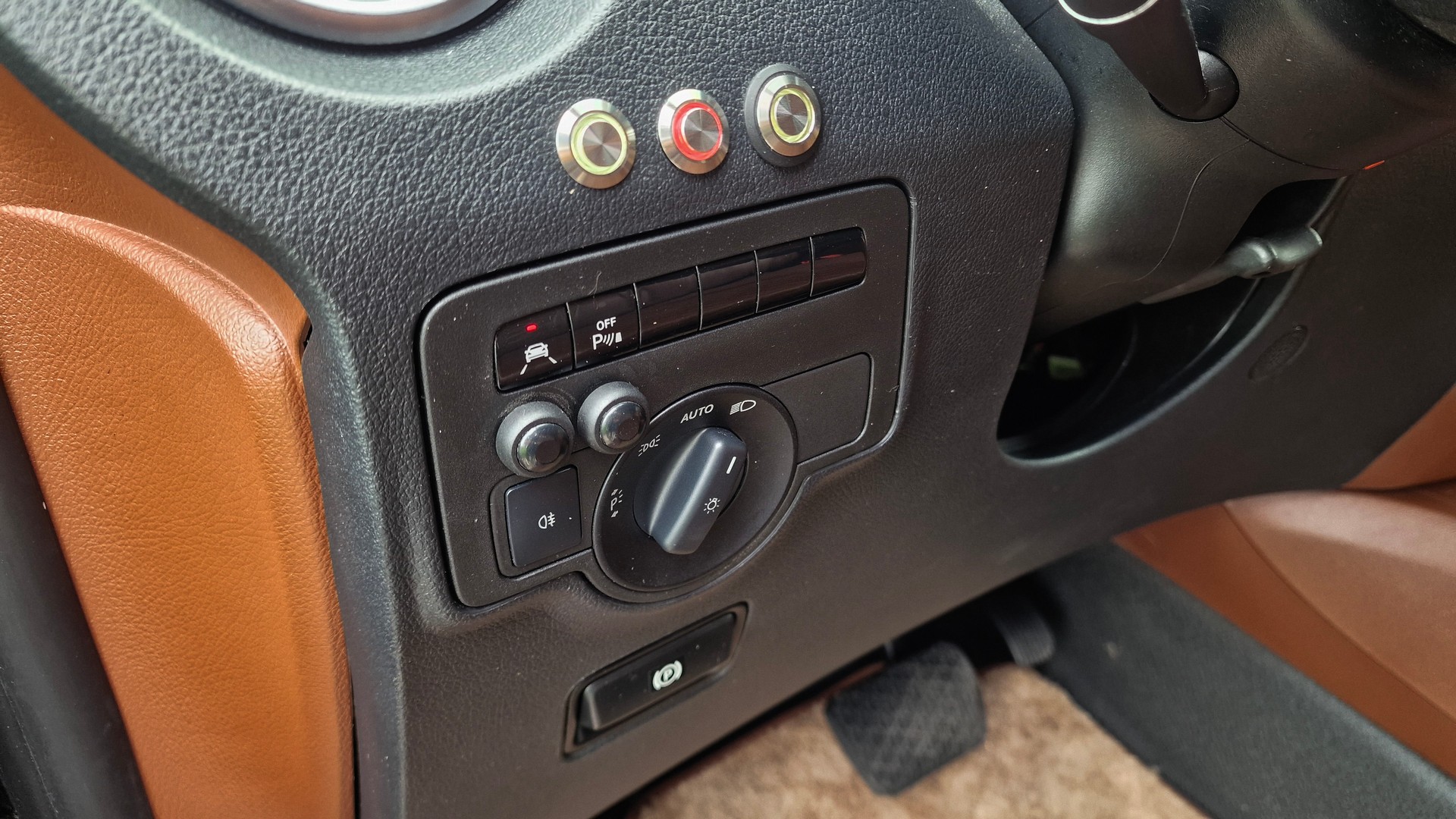 MERCEDES-BENZ 116 VIP-Bus Tourer L 7G-Tronic-image-13