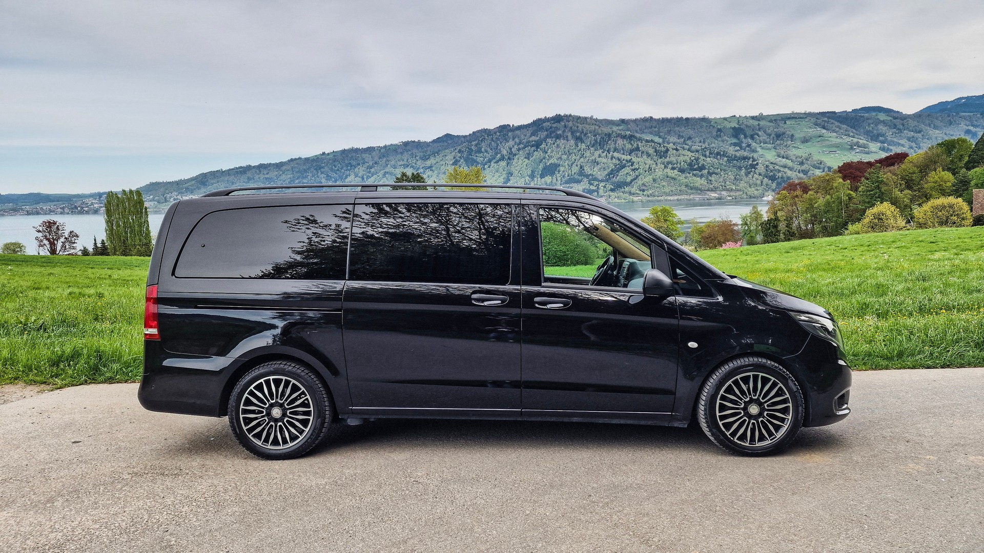MERCEDES-BENZ 116 VIP-Bus Tourer L 7G-Tronic-showroom-element-2