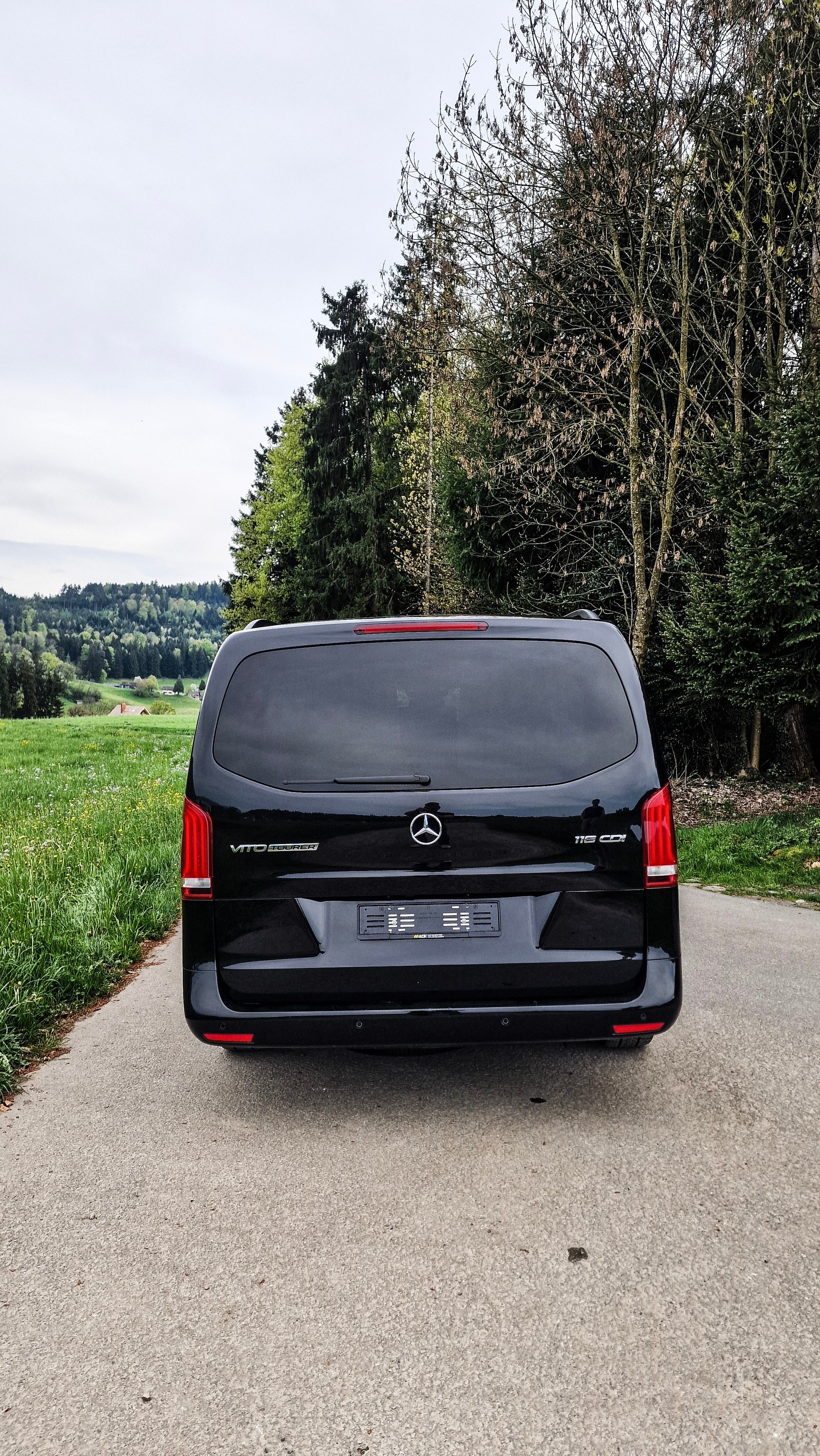 MERCEDES-BENZ 116 VIP-Bus Tourer L 7G-Tronic-image-4