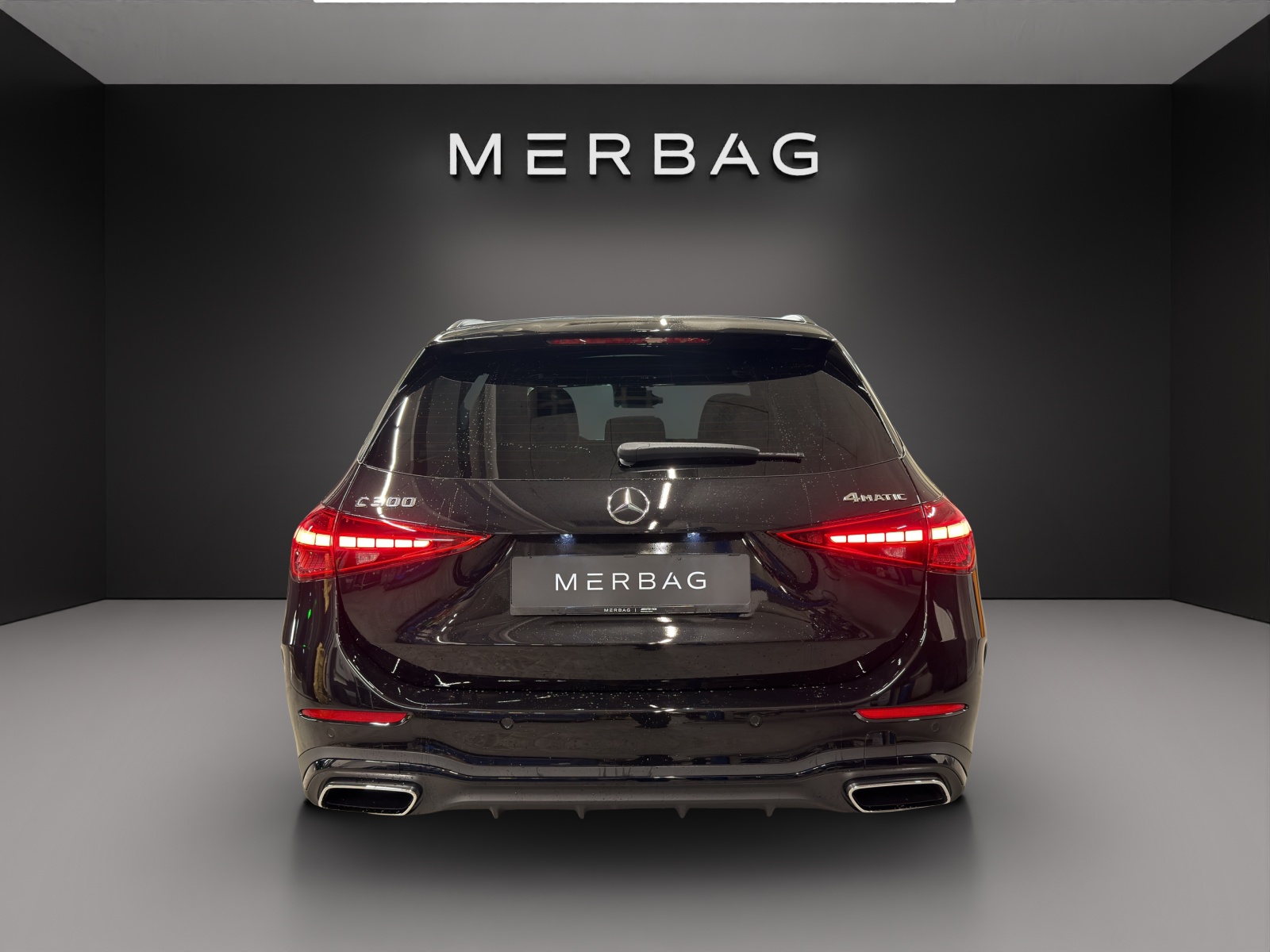MERCEDES-BENZ C 300 T 4 Matic-image-3