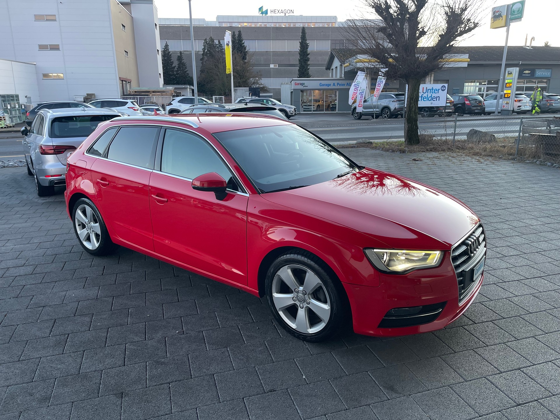 AUDI A3 Sportback 1.4 TFSI Attraction-image-3