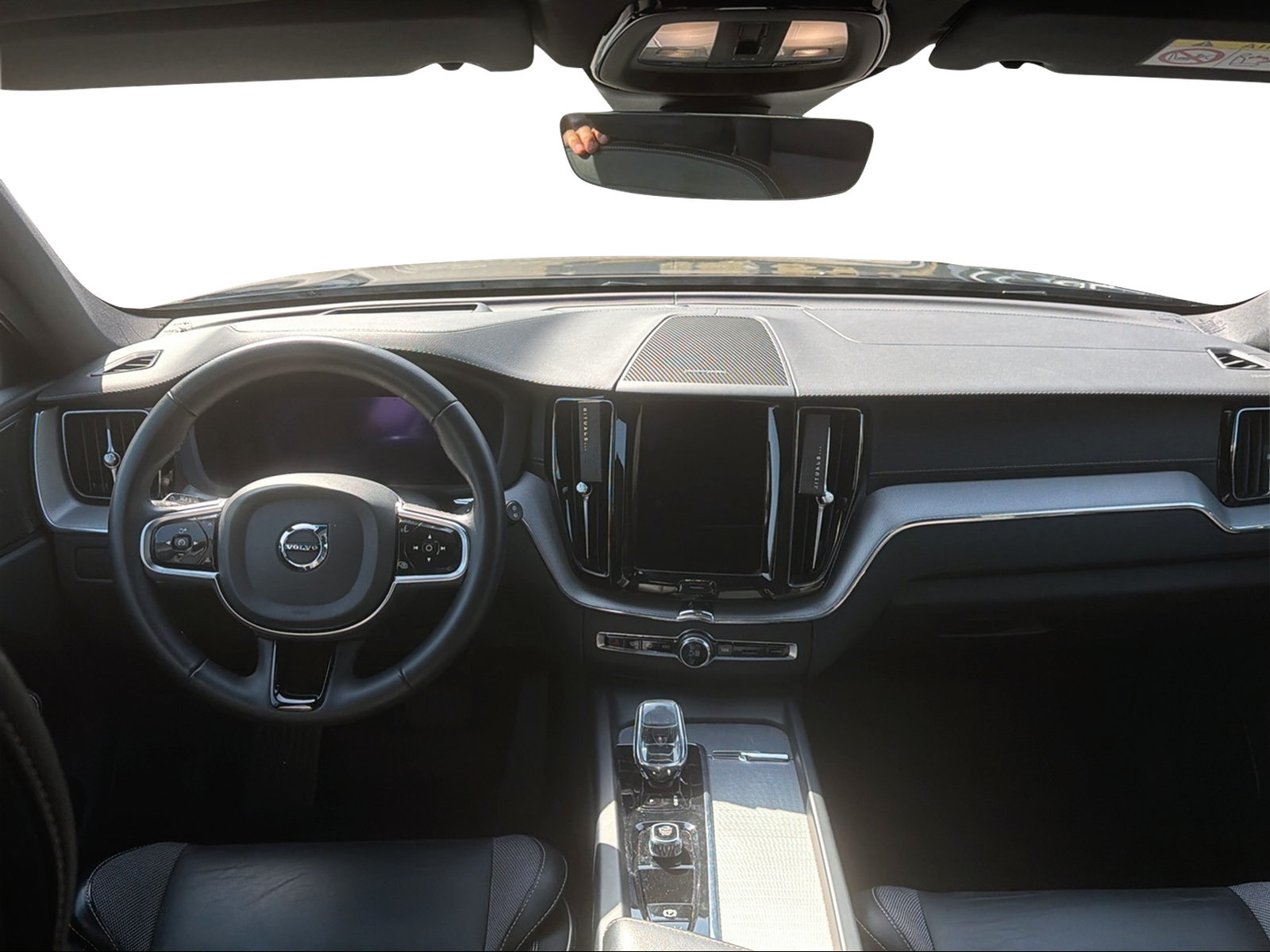 VOLVO XC60 2.0 B5 MH Ultimate Dark AWD-image-11