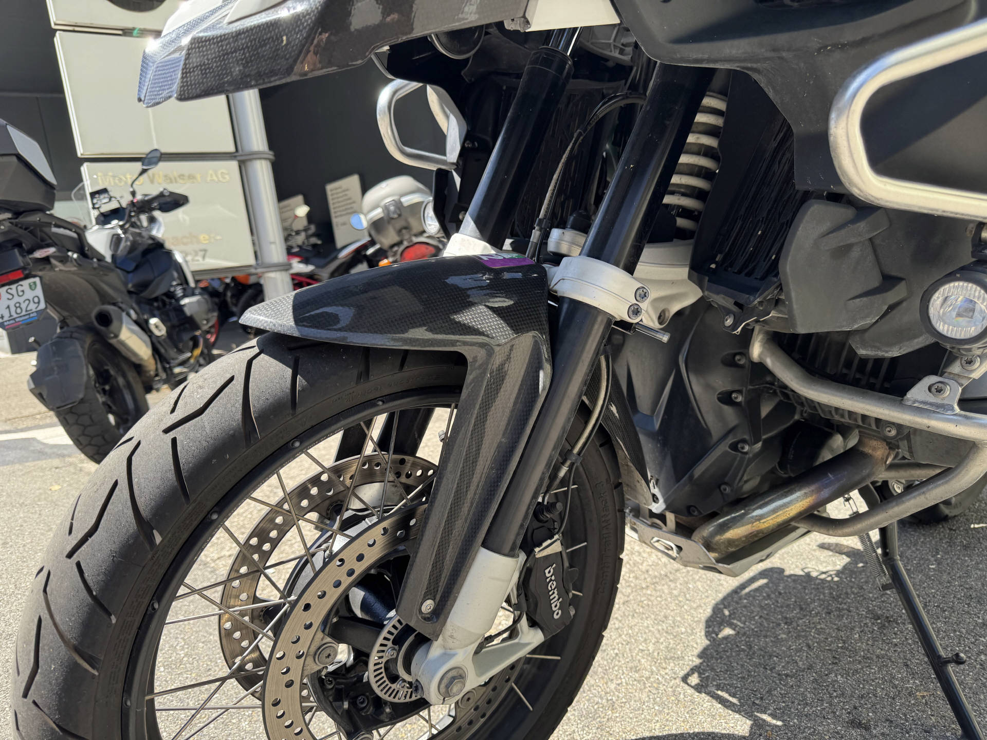 BMW R 1200 GS Adventure-image-2