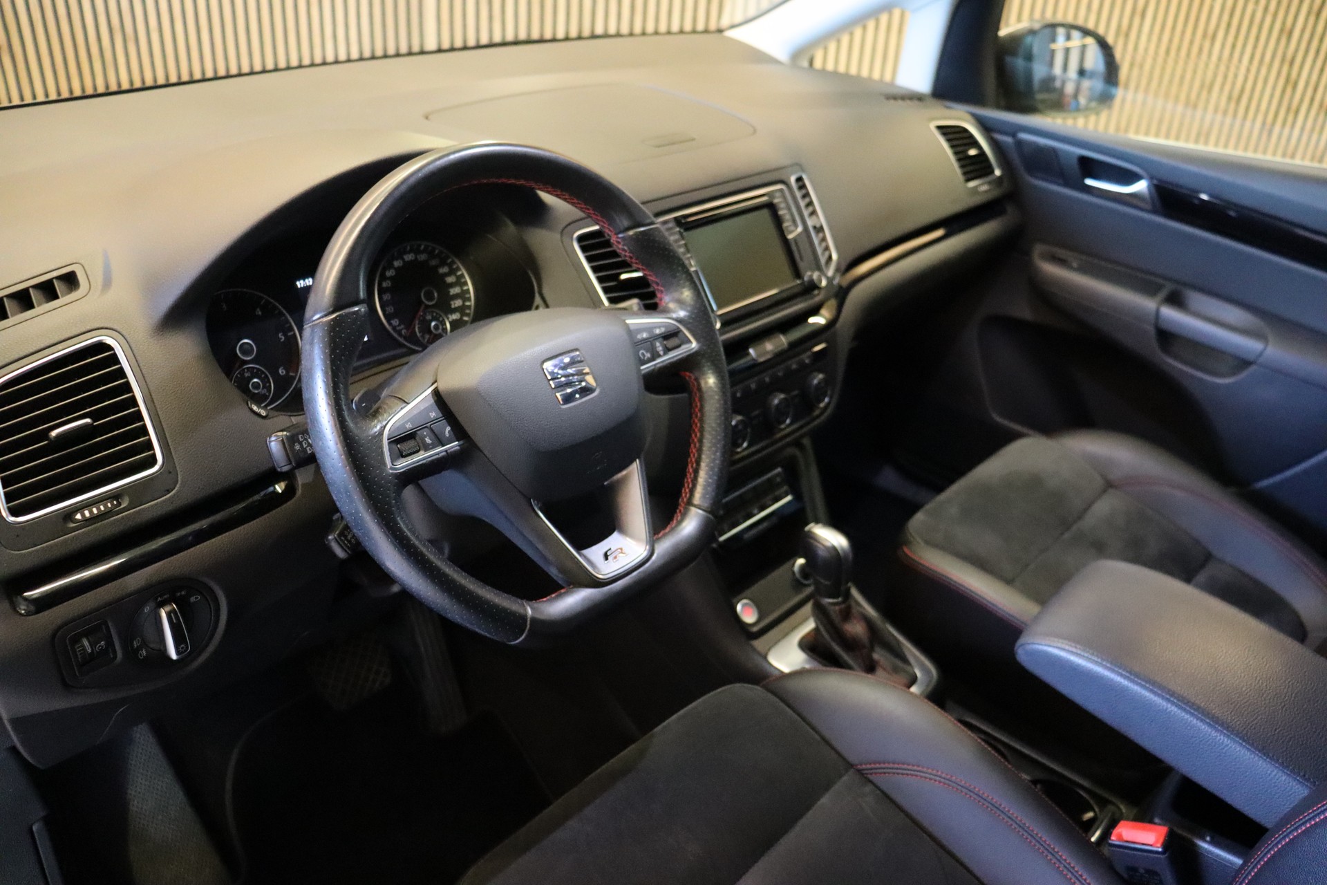 SEAT Alhambra 2.0 TDI 177 Hola FR DSG S/S-image-12