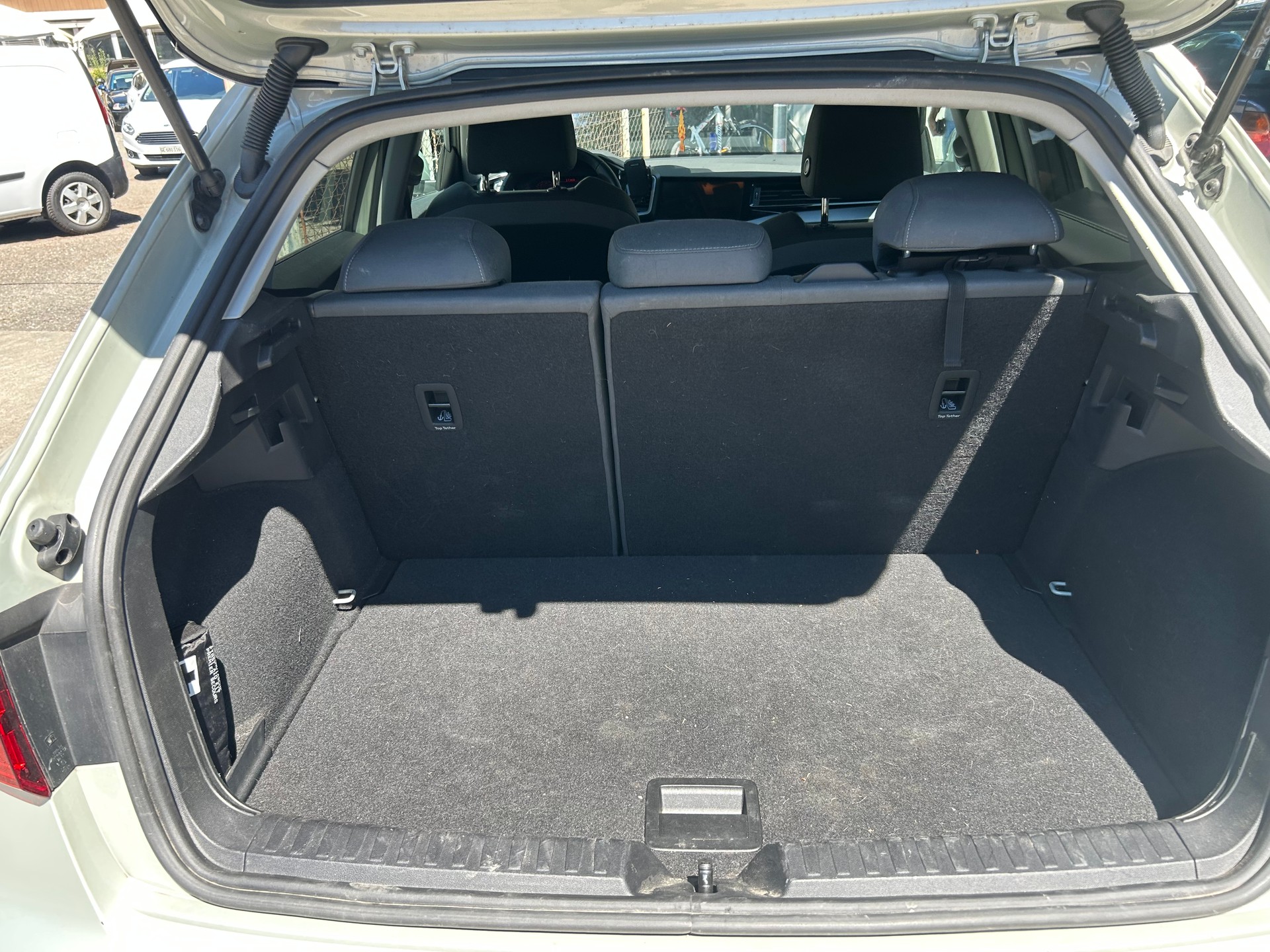 AUDI A1 Sportback 30 TFSI advanced S-tronic-image-8