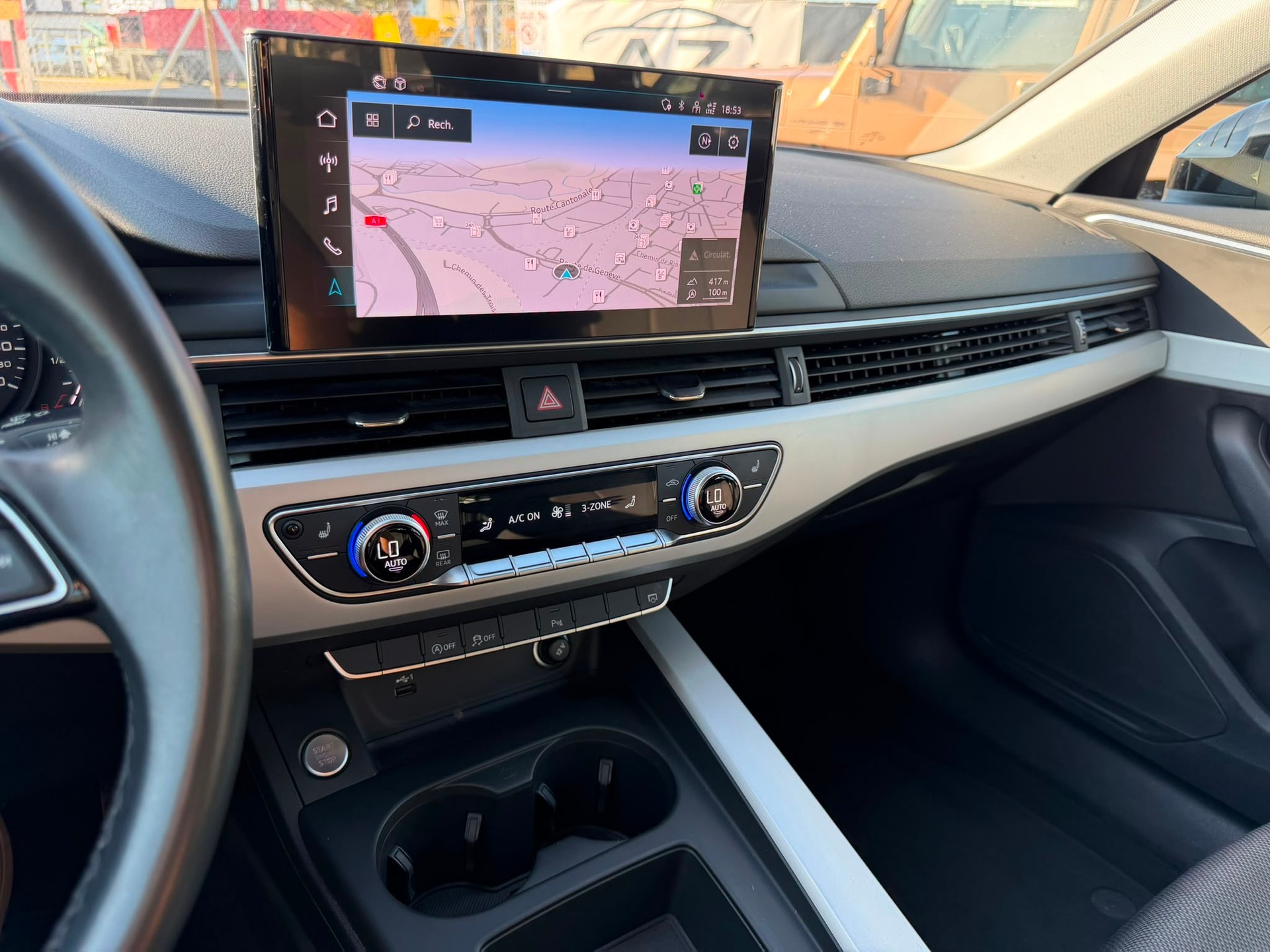 AUDI A4 Avant 35 TDI advanced S-tronic-image-11