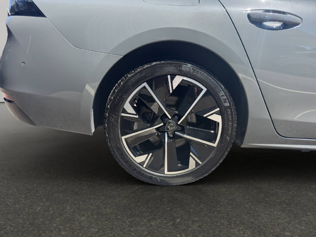 PEUGEOT 508 SW 1.6 Plug-in Hybrid GT-image-14