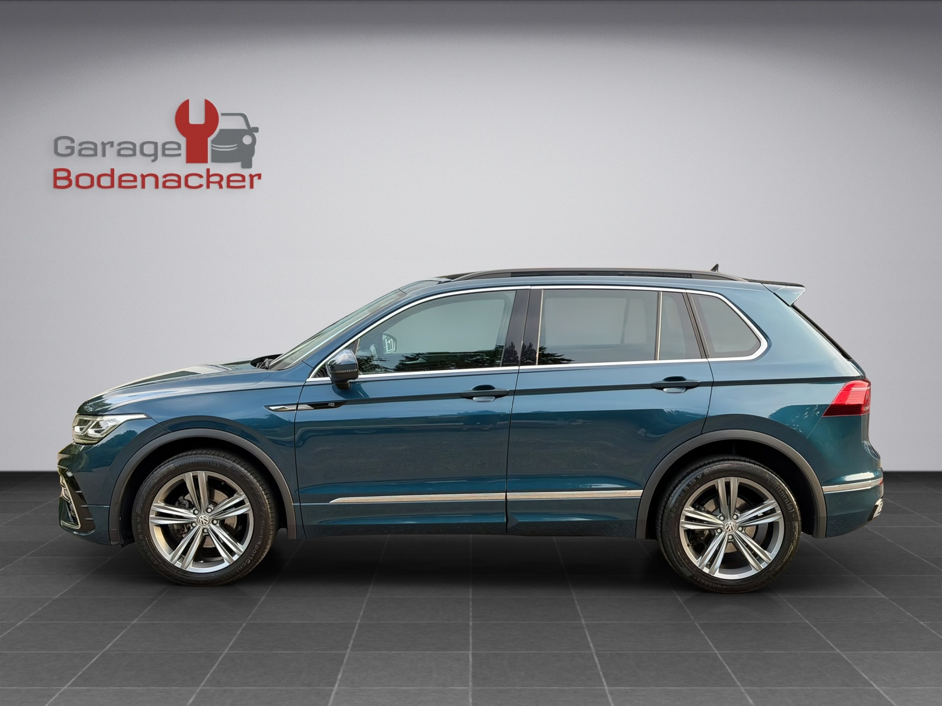 VW Tiguan 2.0 TDI SCR R-Line 4Motion DSG * Facelift * Diesel * AHK * R Sport Line *-showroom-element-2