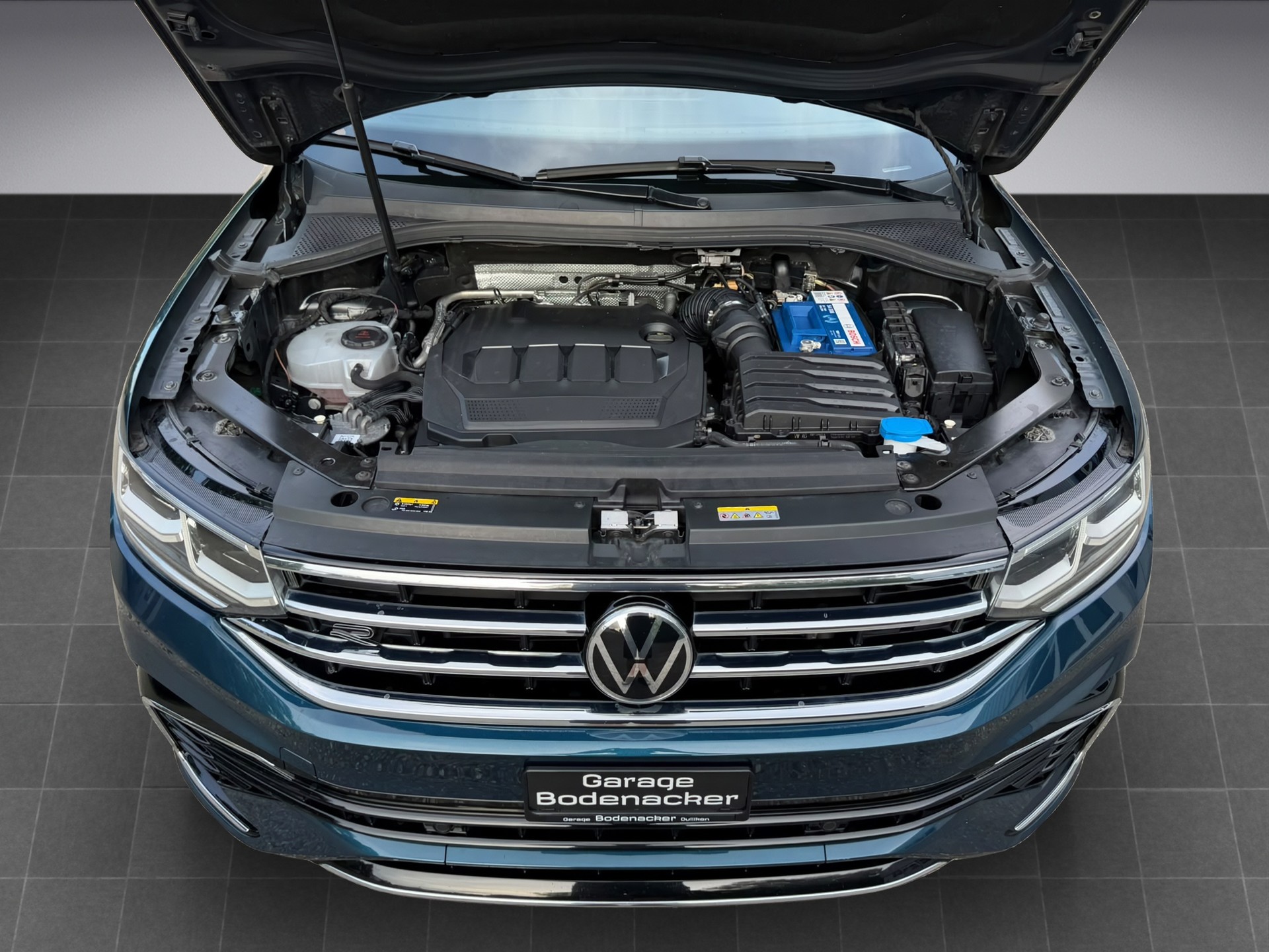 VW Tiguan 2.0 TDI SCR R-Line 4Motion DSG * Facelift * Diesel * AHK * R Sport Line *-image-16