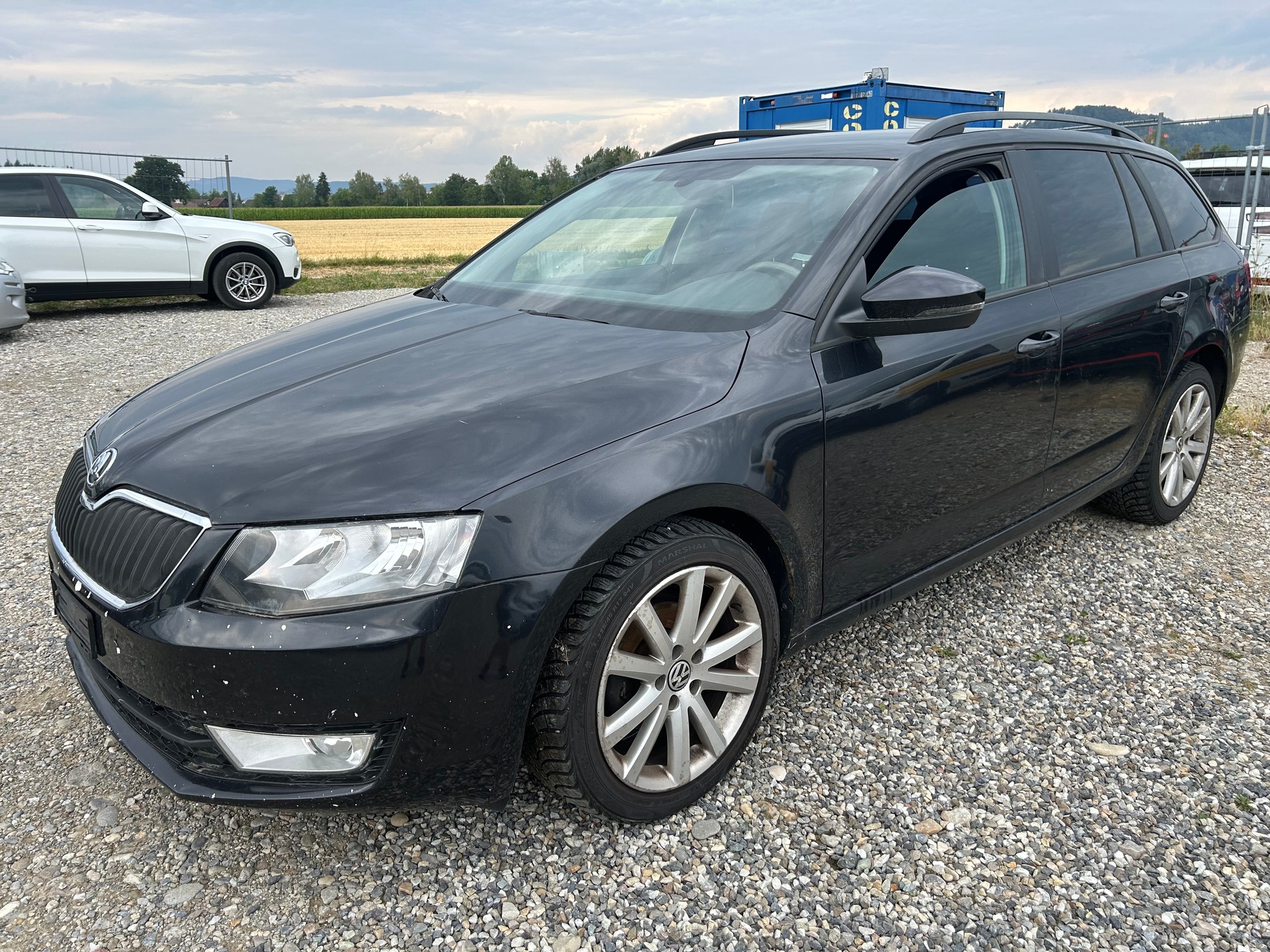 SKODA Octavia Combi 1.6 TDI Elegance DSG-image-1