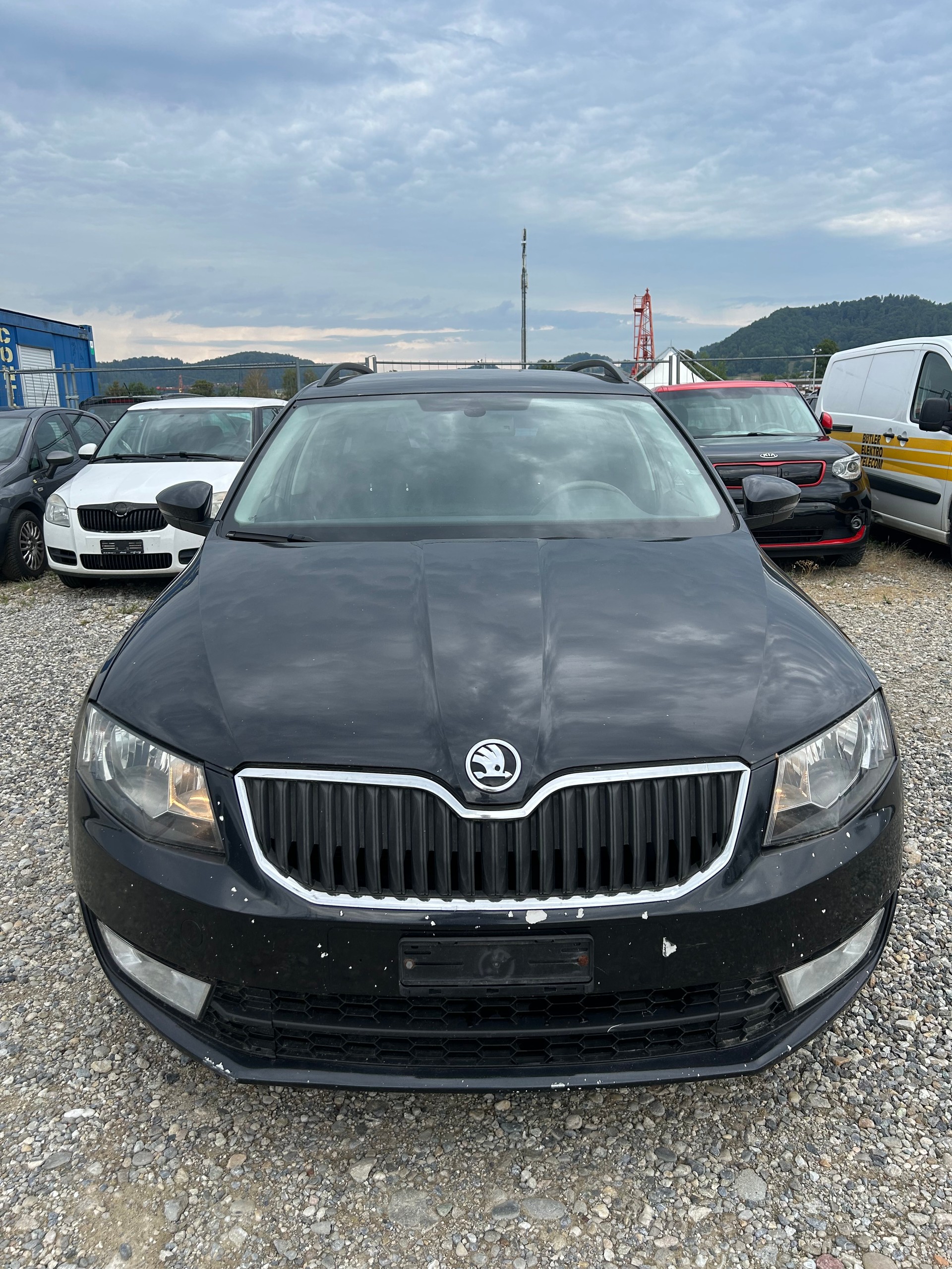 SKODA Octavia Combi 1.6 TDI Elegance DSG