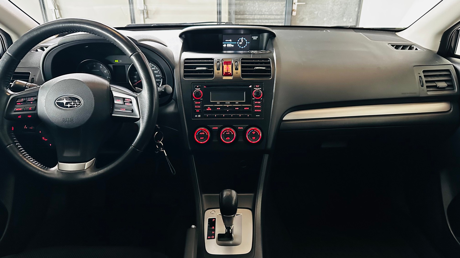 SUBARU XV 2.0 Swiss Two AWD CVT "AHK"-image-11