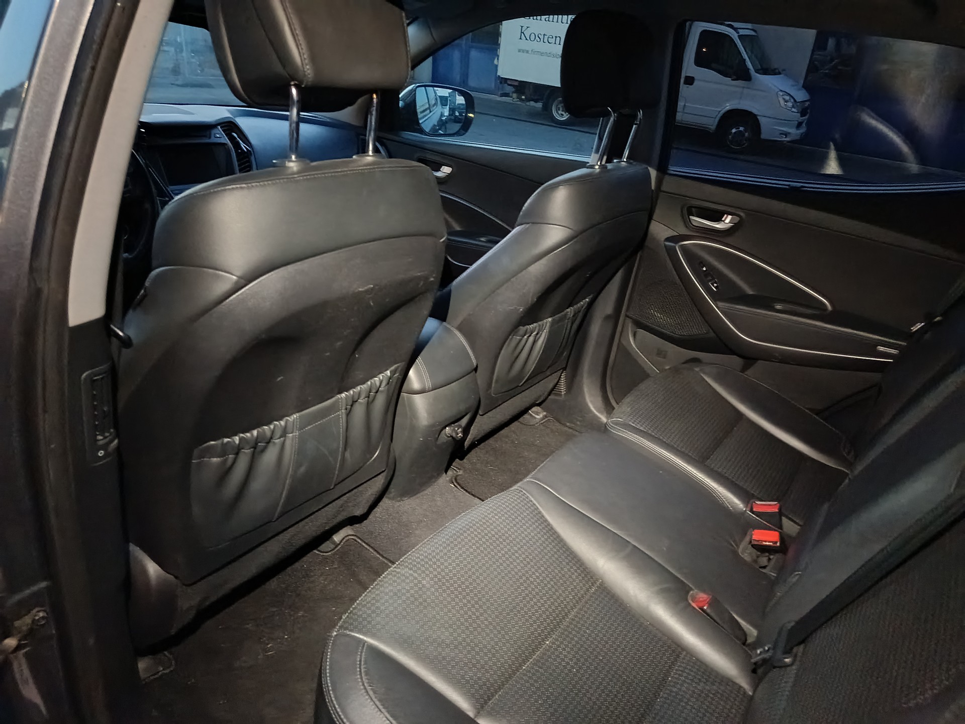 HYUNDAI Santa Fe 2.2 CRDI Style 4WD-image-6