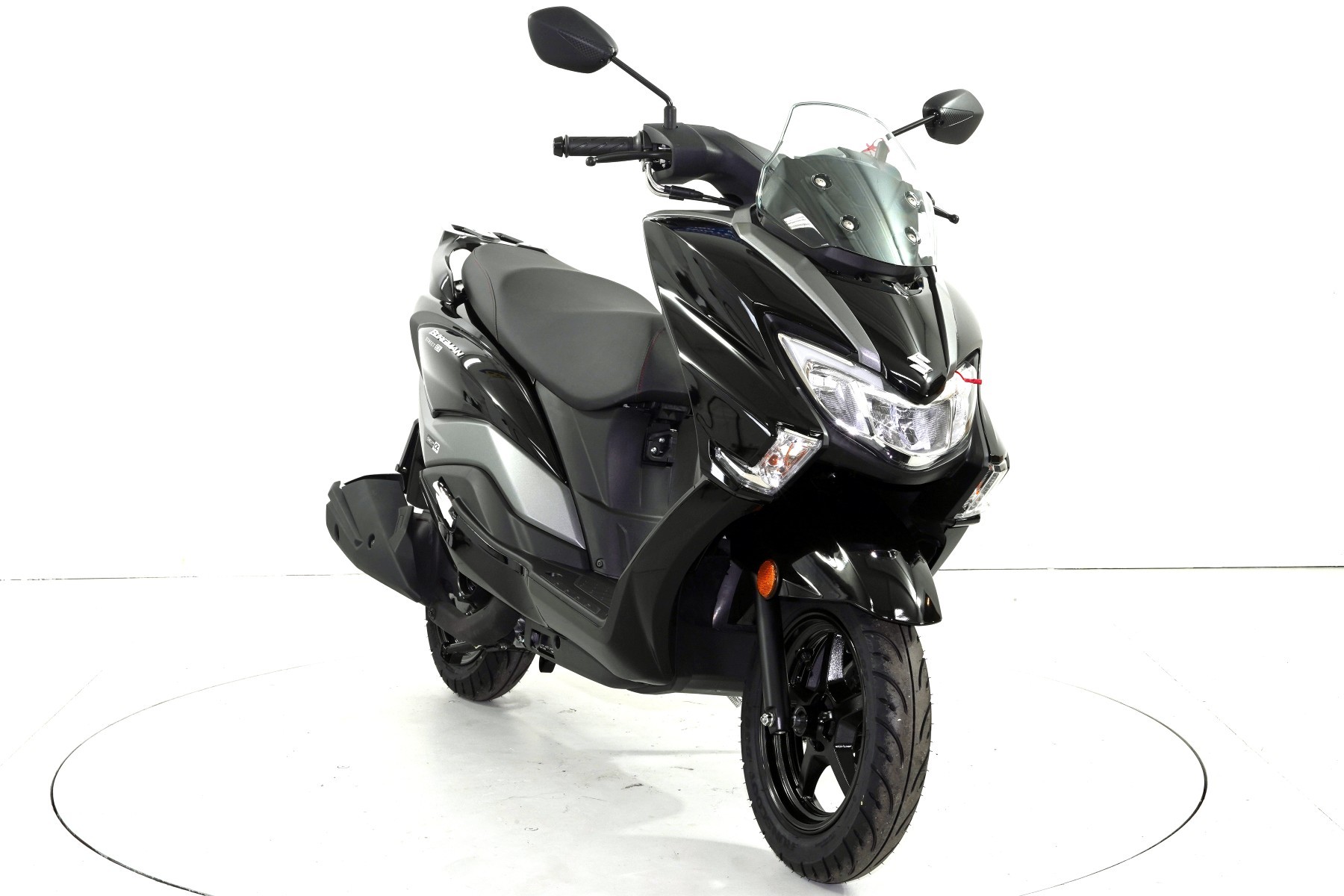 SUZUKI Burgman Street 125 EX-image-1