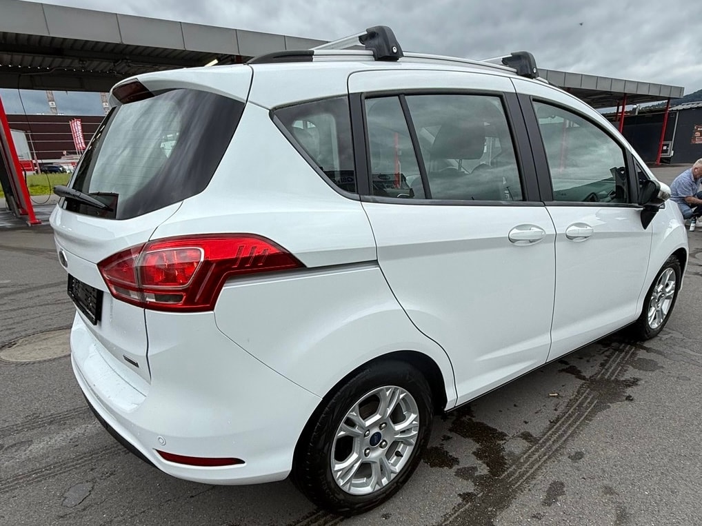 FORD B-Max 1.0 SCTi Titanium-image-2
