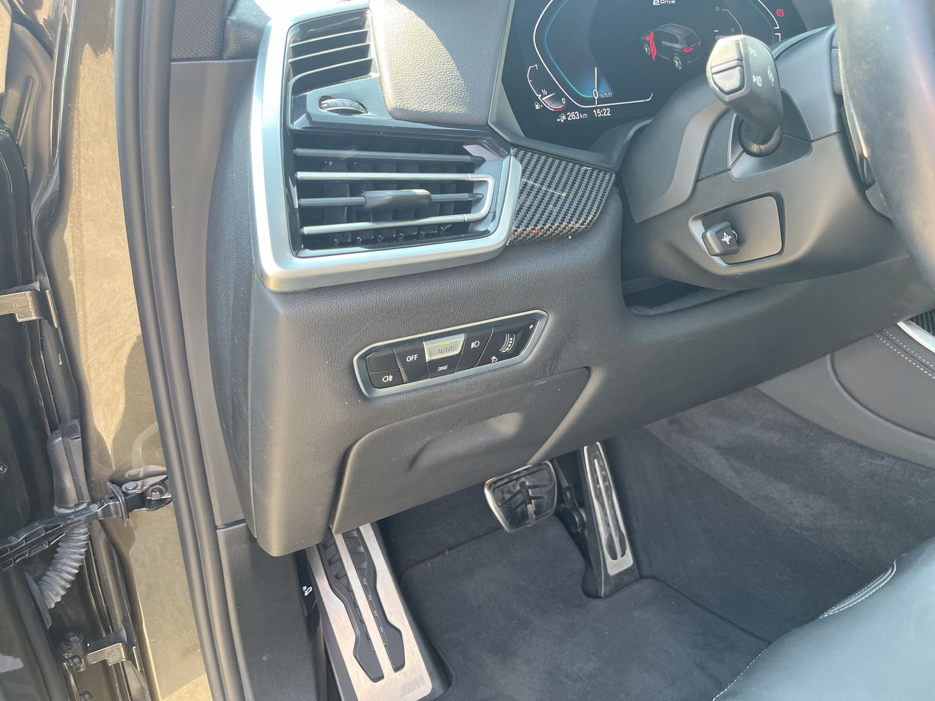 BMW X5 xDrive45e M Sport Steptronic-image-19