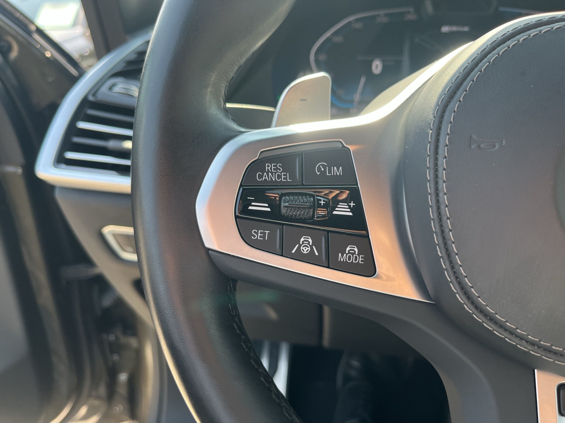 BMW X5 xDrive45e M Sport Steptronic-image-14