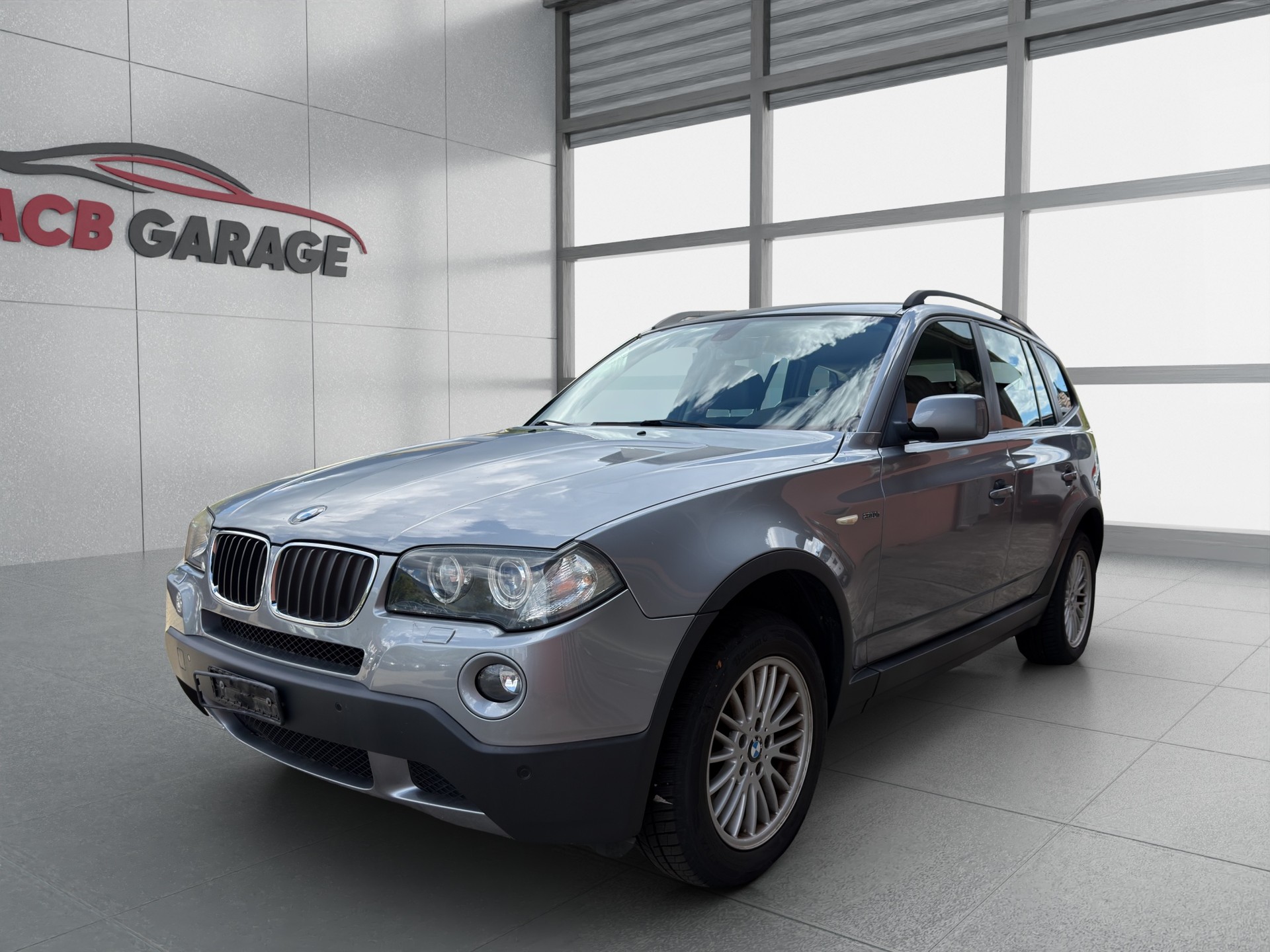 BMW X3 xDrive 20i (2.0i)