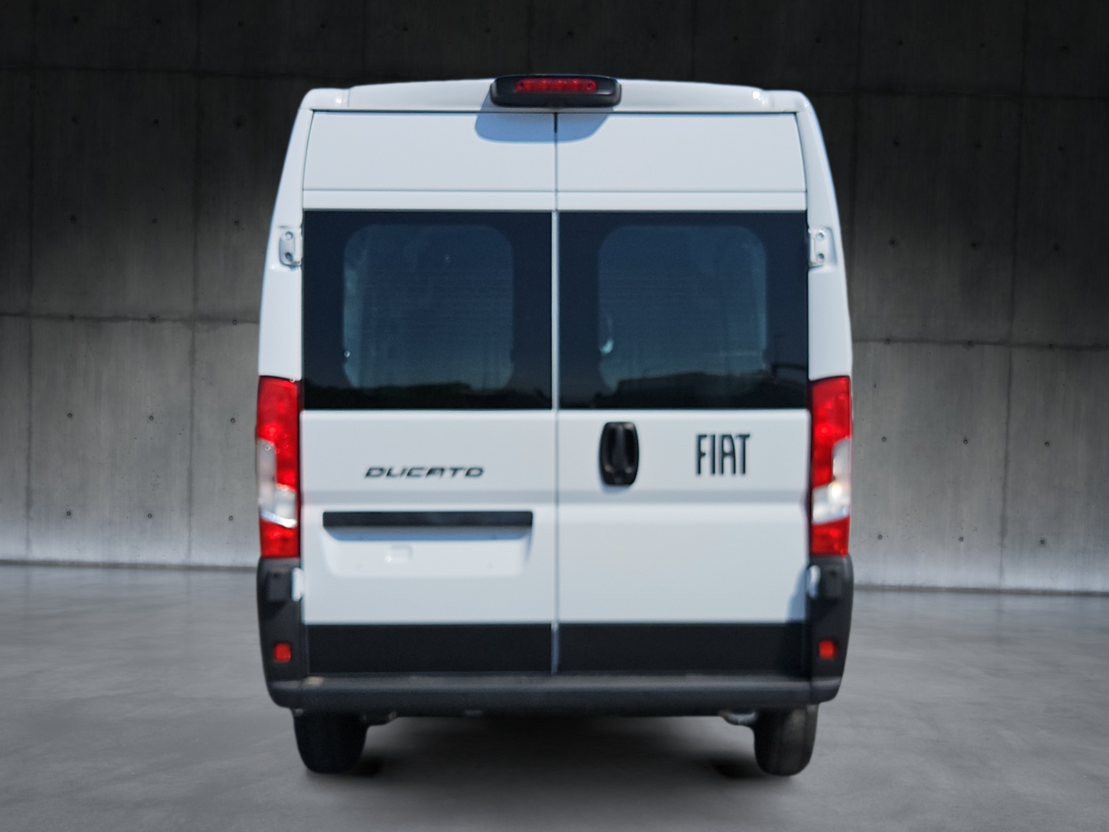 FIAT Ducato 35 L2H2 * 1350 kg Nutzlast * Winterreifen* Kamera * CarPlay ohne Kabel-showroom-element-2