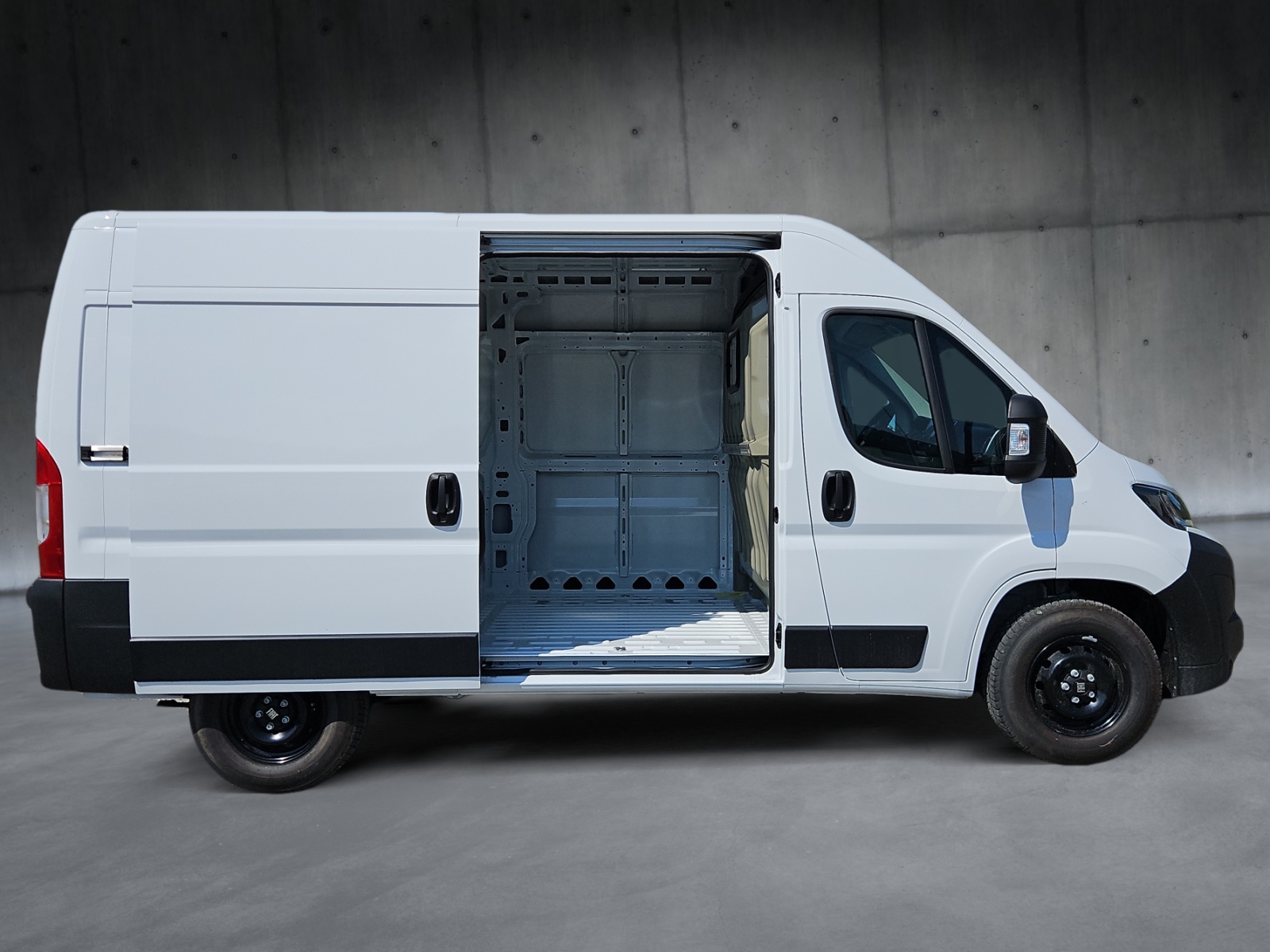 FIAT Ducato 35 L2H2 * 1350 kg Nutzlast * Winterreifen* Kamera * CarPlay ohne Kabel-image-4