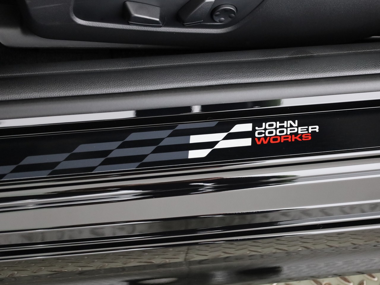 MINI Cooper S Cabriolet DKG-image-30