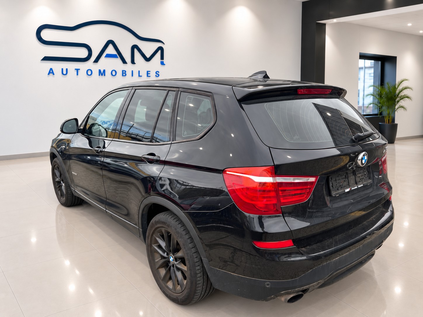 BMW X3 xDrive 20i-image-6