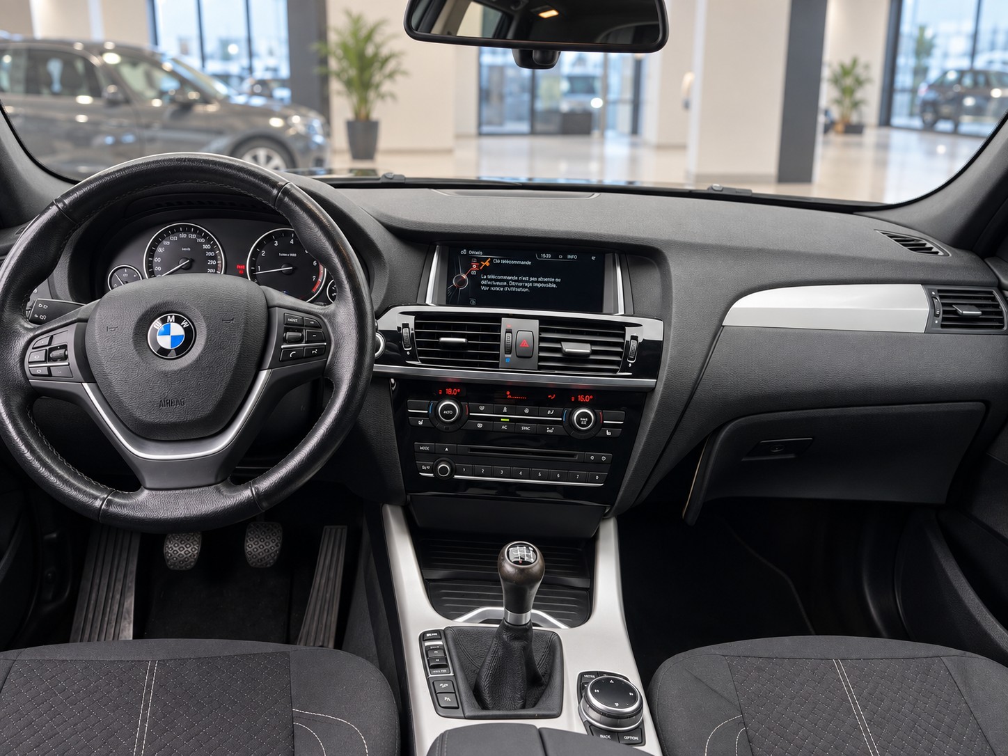 BMW X3 xDrive 20i-image-8