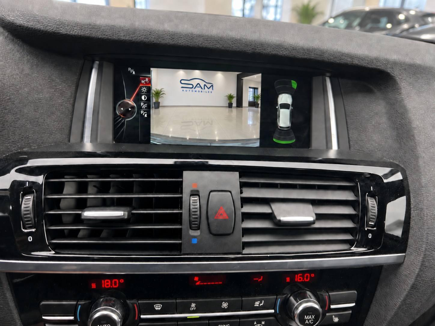 BMW X3 xDrive 20i-image-10