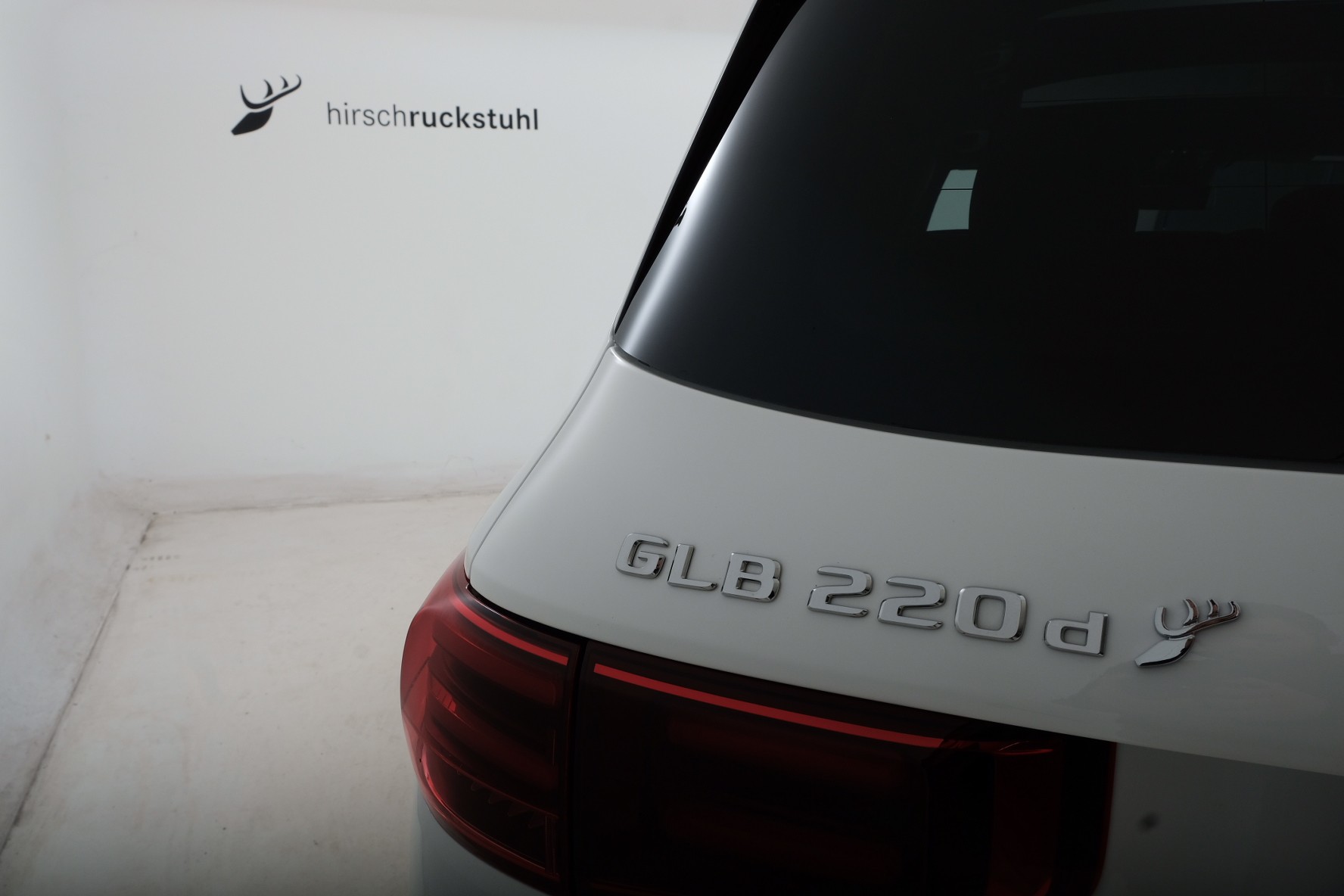 MERCEDES-BENZ GLB 220 d Progressive 4Matic X247-showroom-element-3