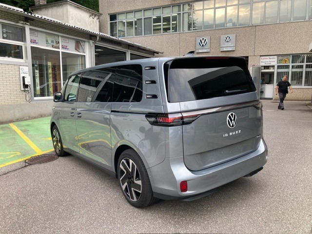 VW ID.Buzz NWB Pro 4 Motion-showroom-element-1