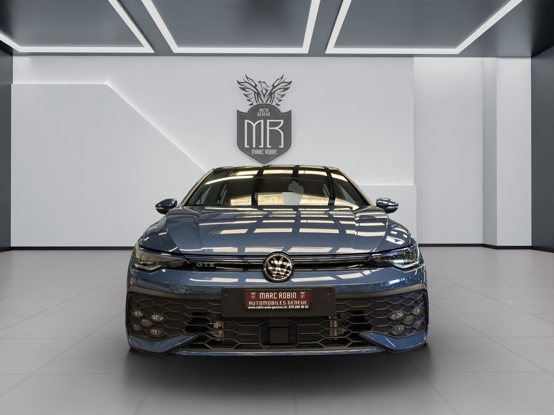 VW Golf 1.5 TSI PHEV GTE-showroom-element-1
