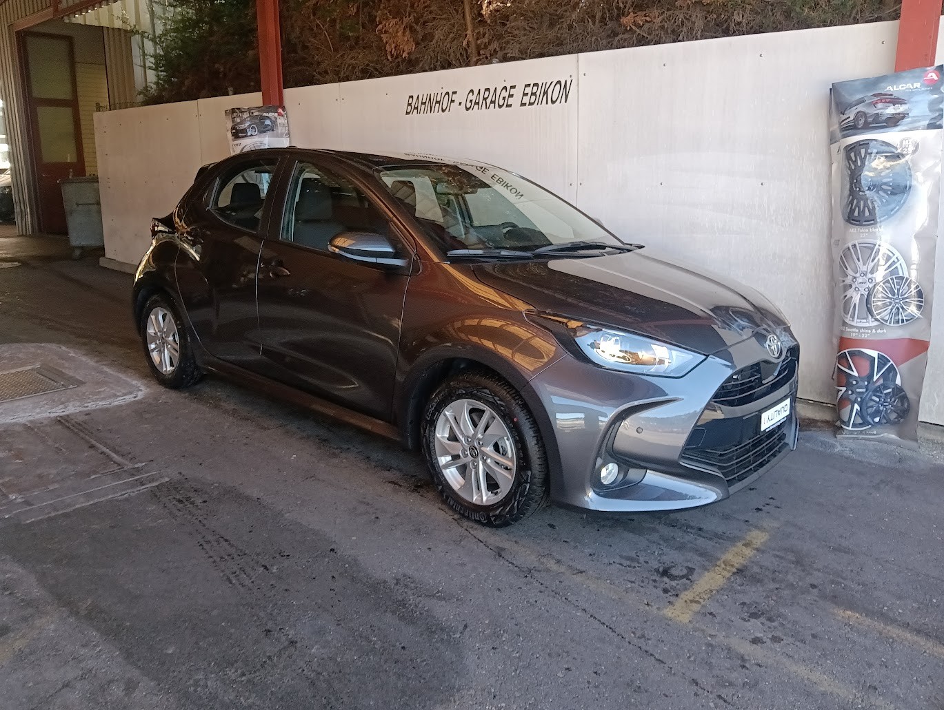 TOYOTA Yaris 1.5 Active Drive e-CVT
