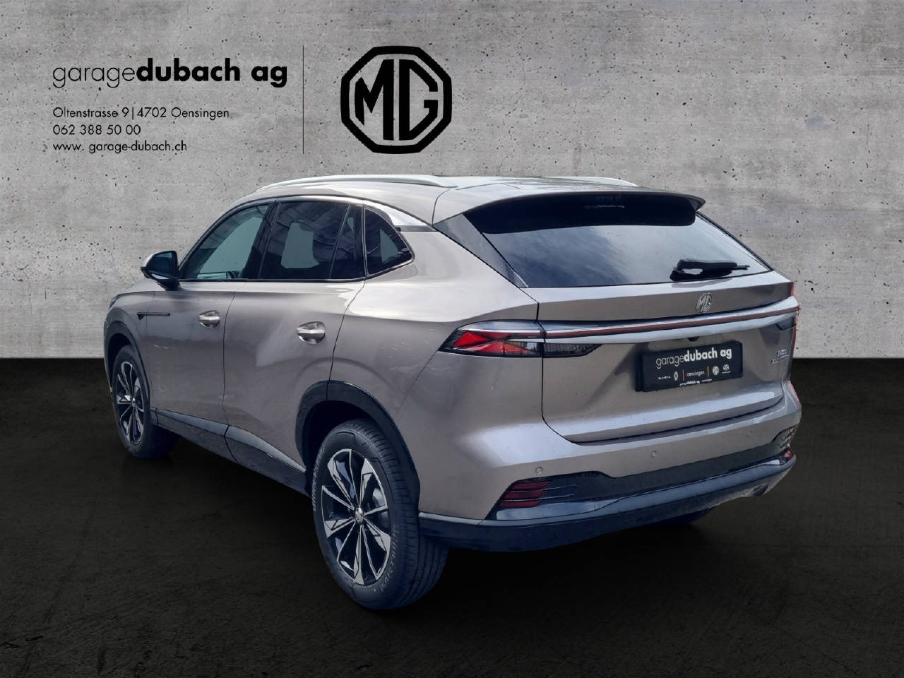 MG HS 1.5 Hybrid Luxury-showroom-element-3